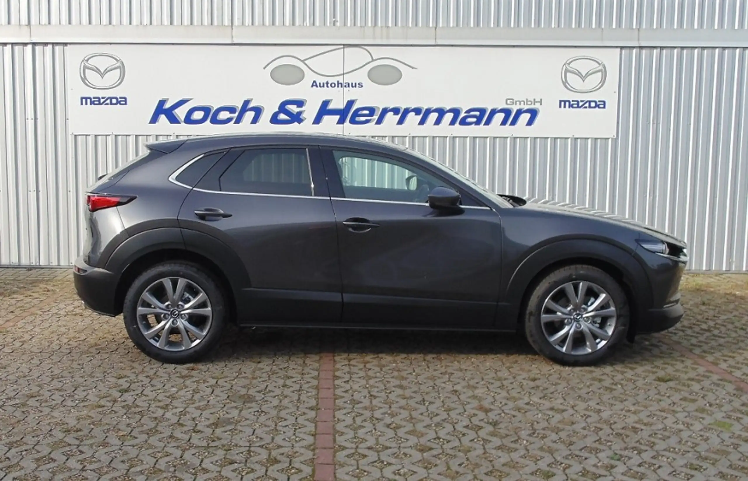 Mazda - CX-30