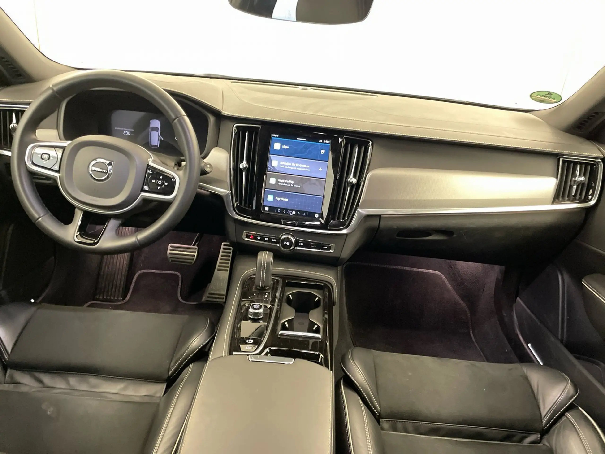 Volvo - V90