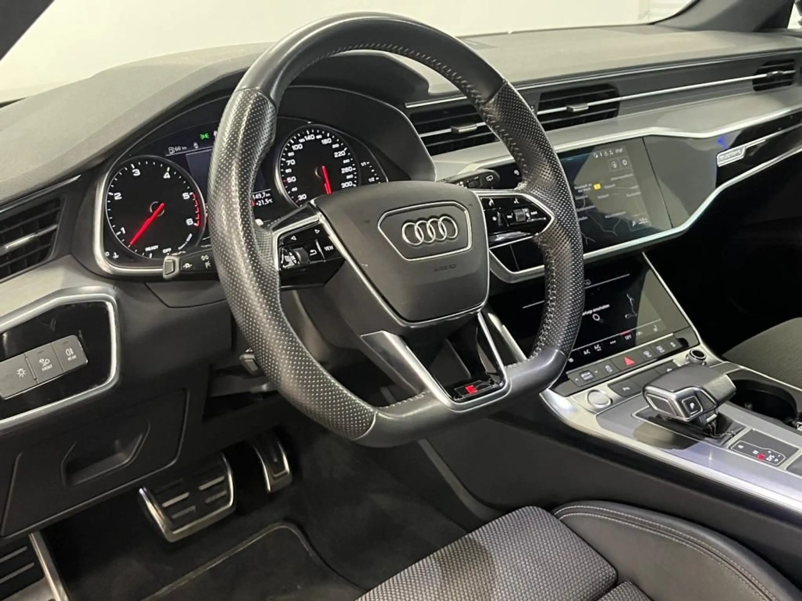 Audi - A6