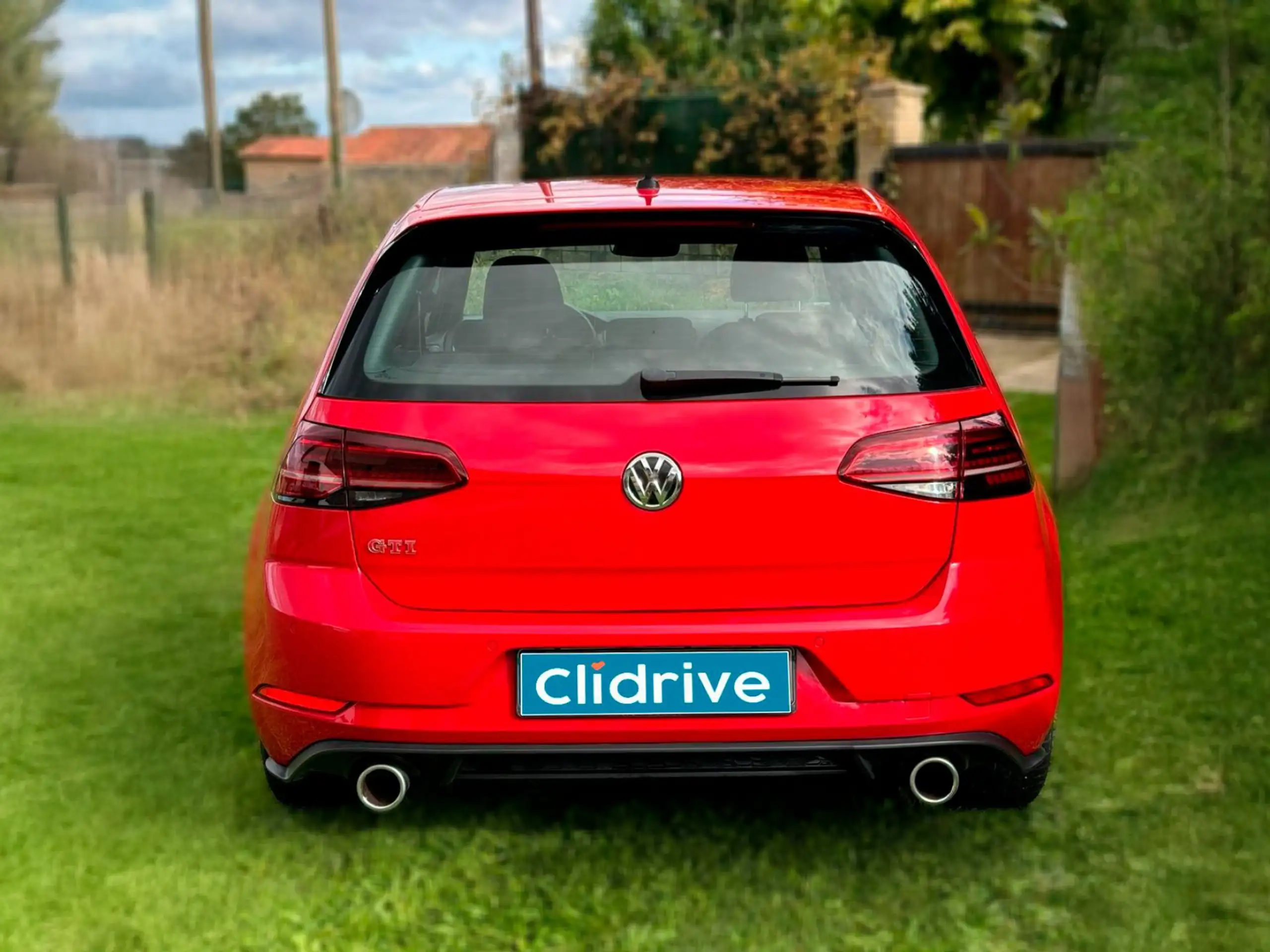 Volkswagen - Golf GTI