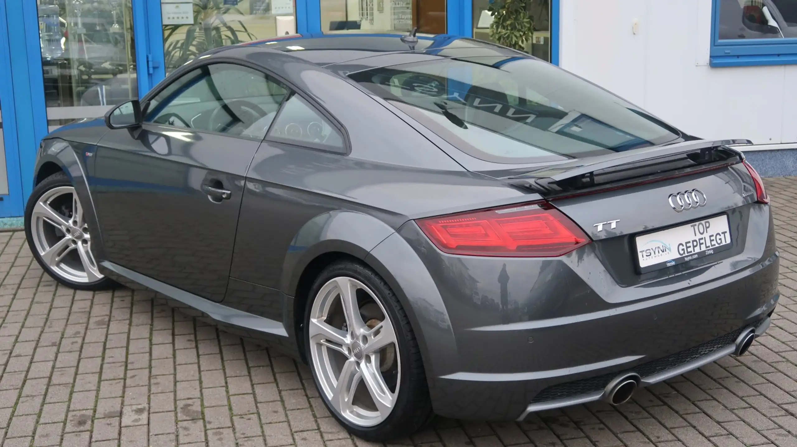 Audi - TT