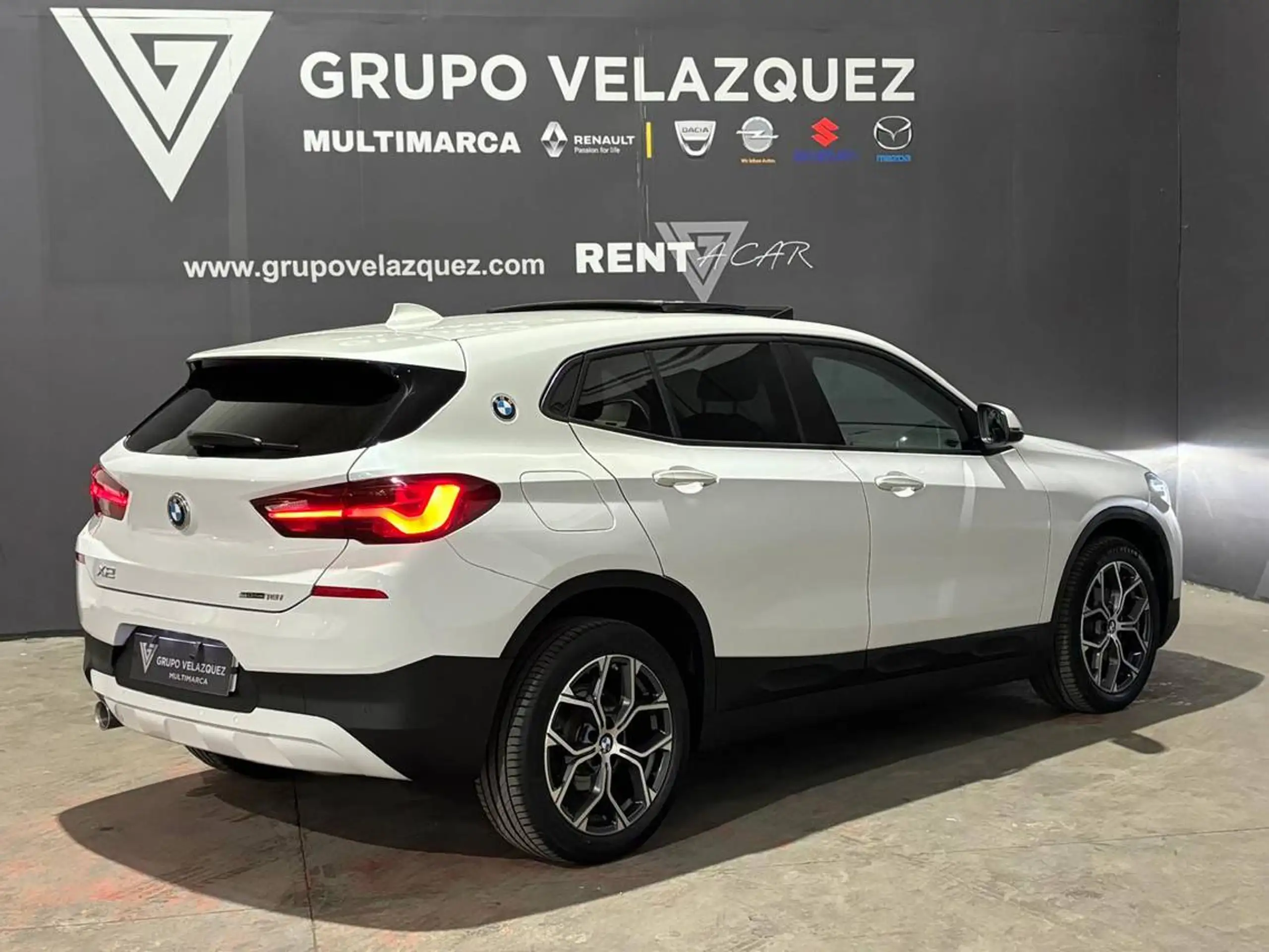 BMW - X2