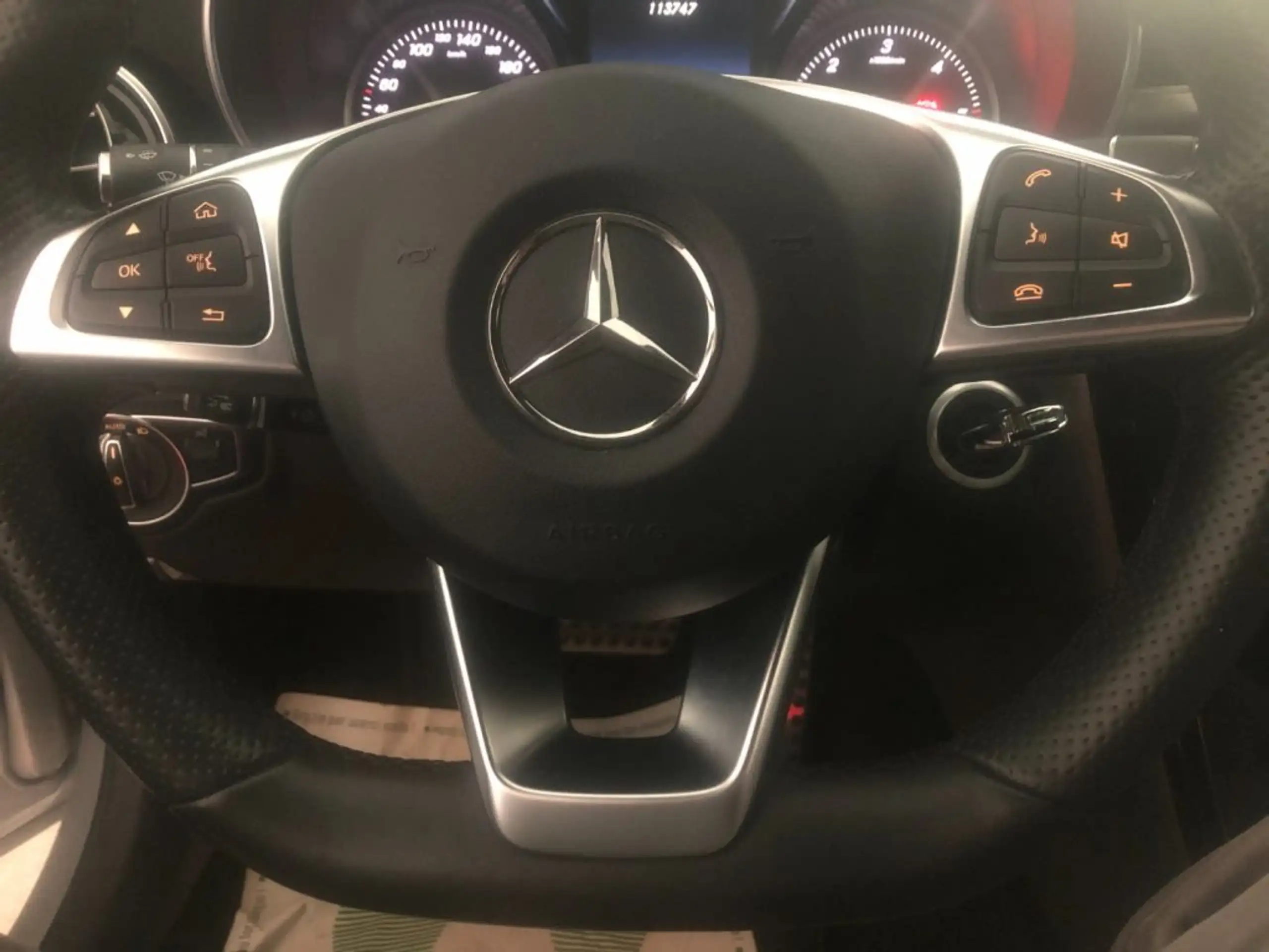 Mercedes-Benz - C 220