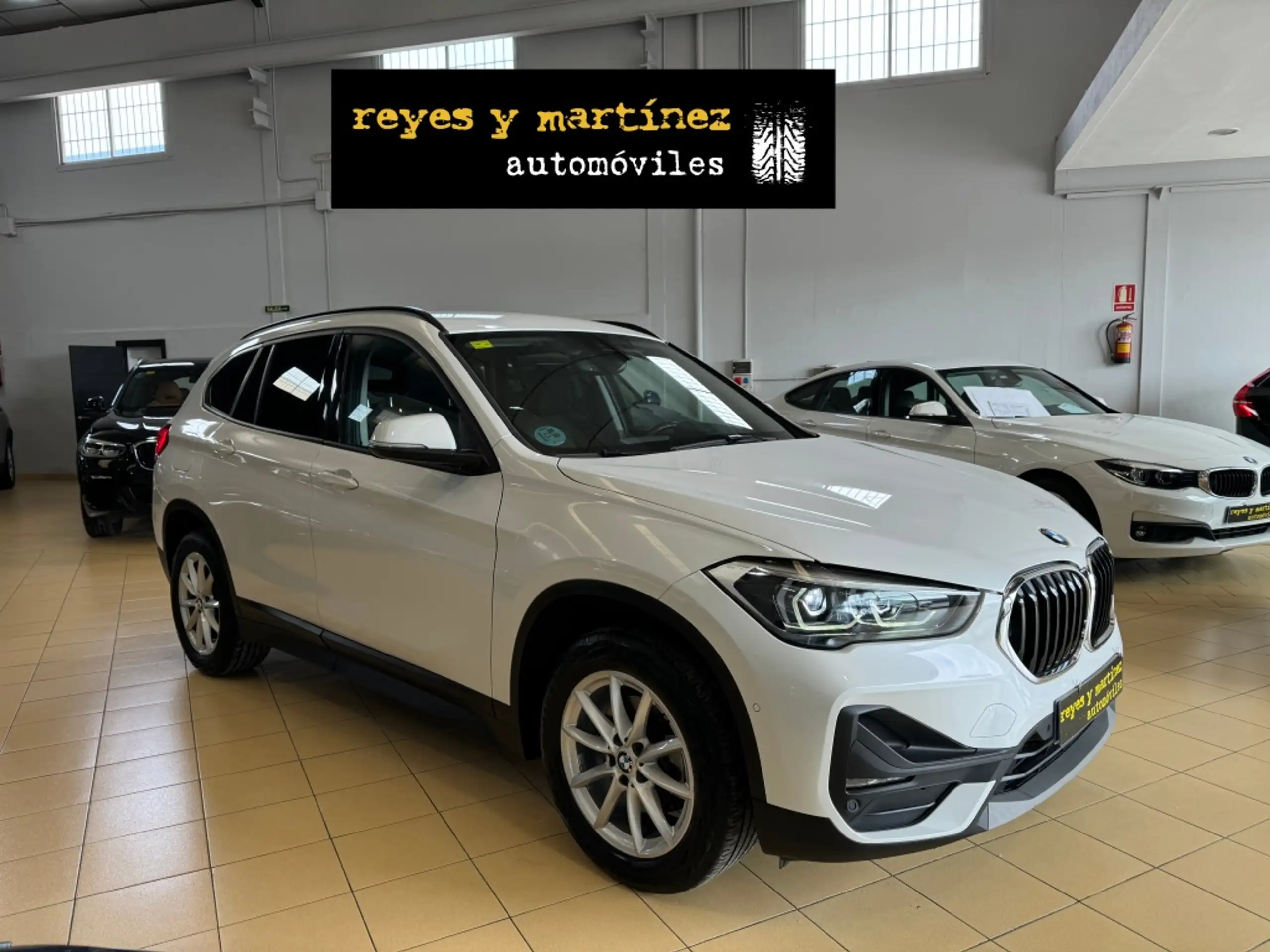 BMW - X1