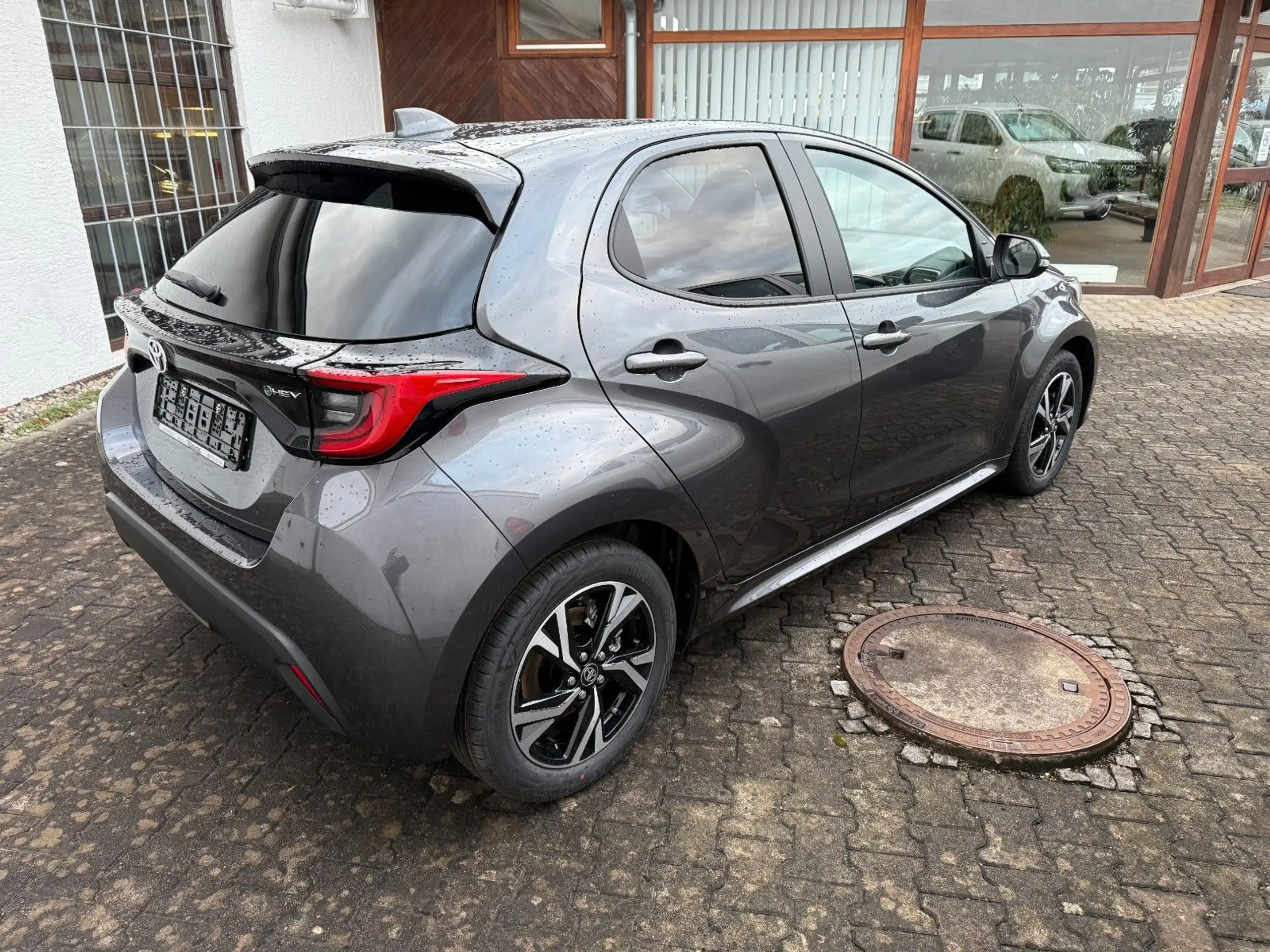 Toyota - Yaris