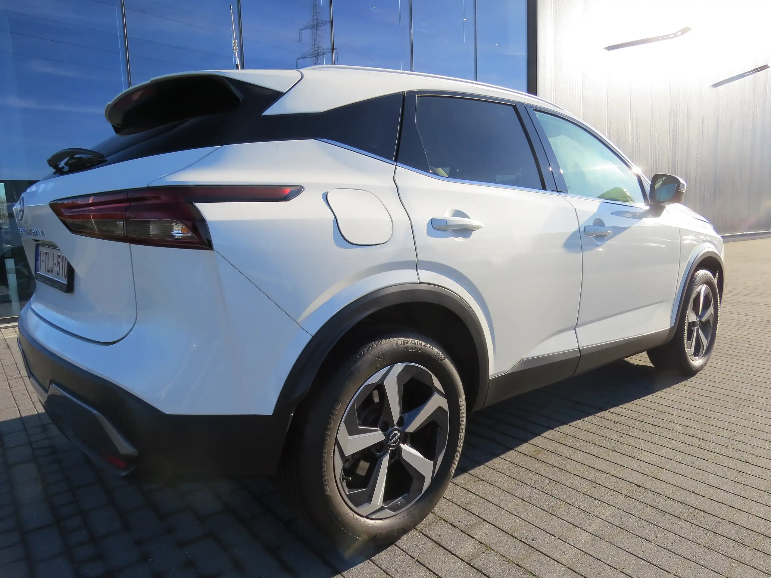 Nissan - Qashqai