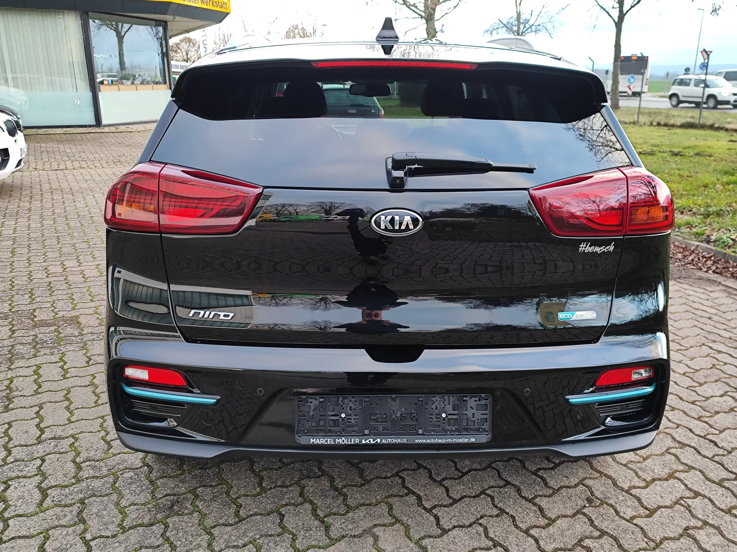 Kia - Niro