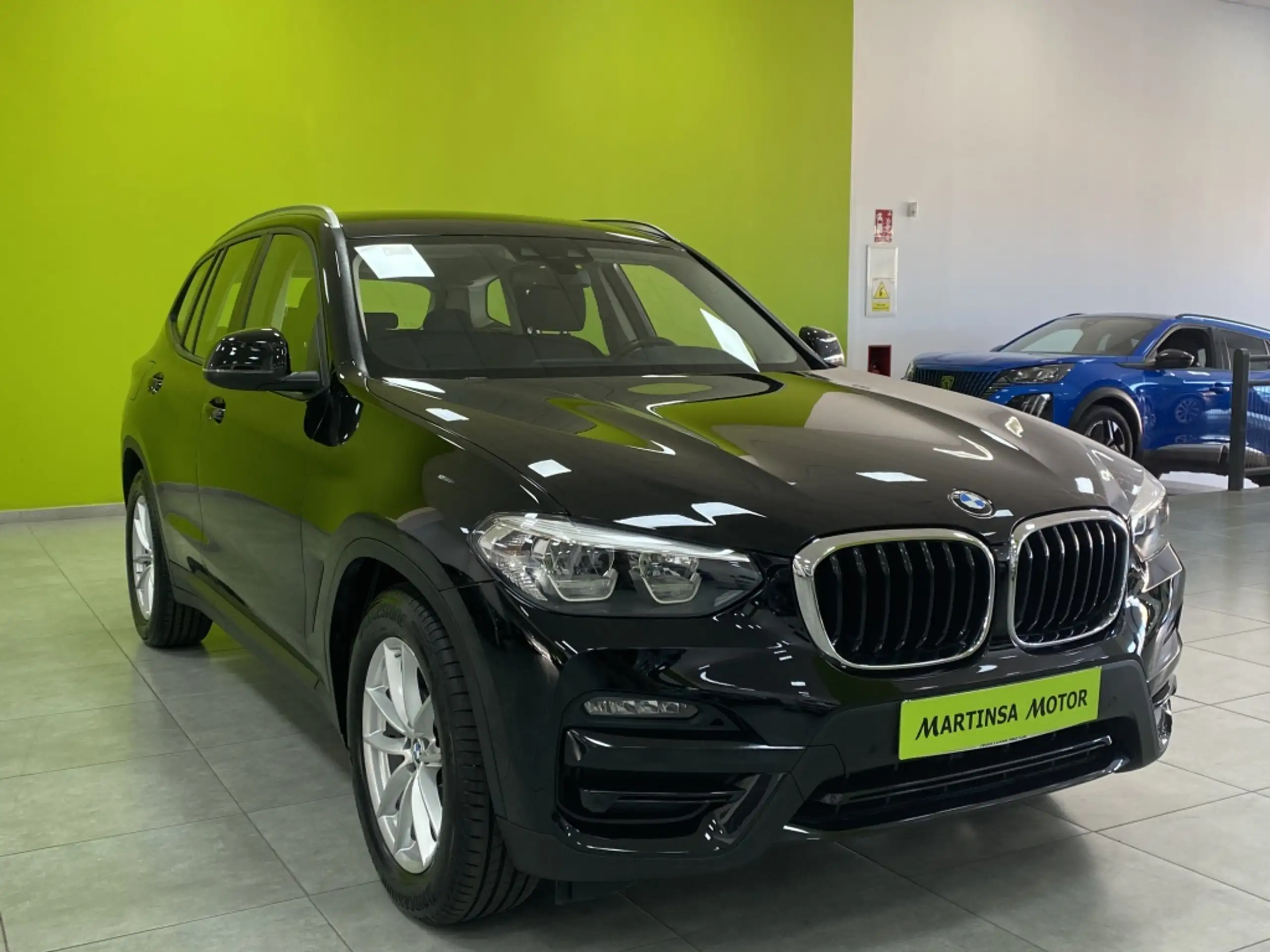 BMW - X3