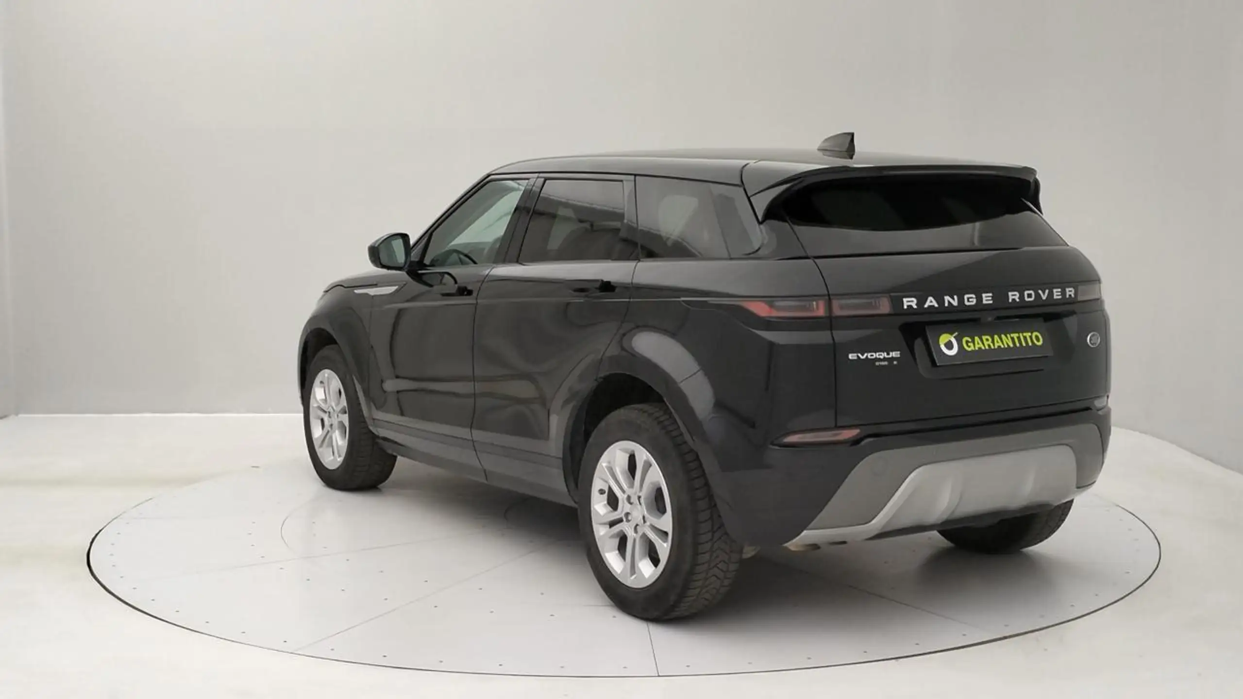 Land Rover - Range Rover Evoque