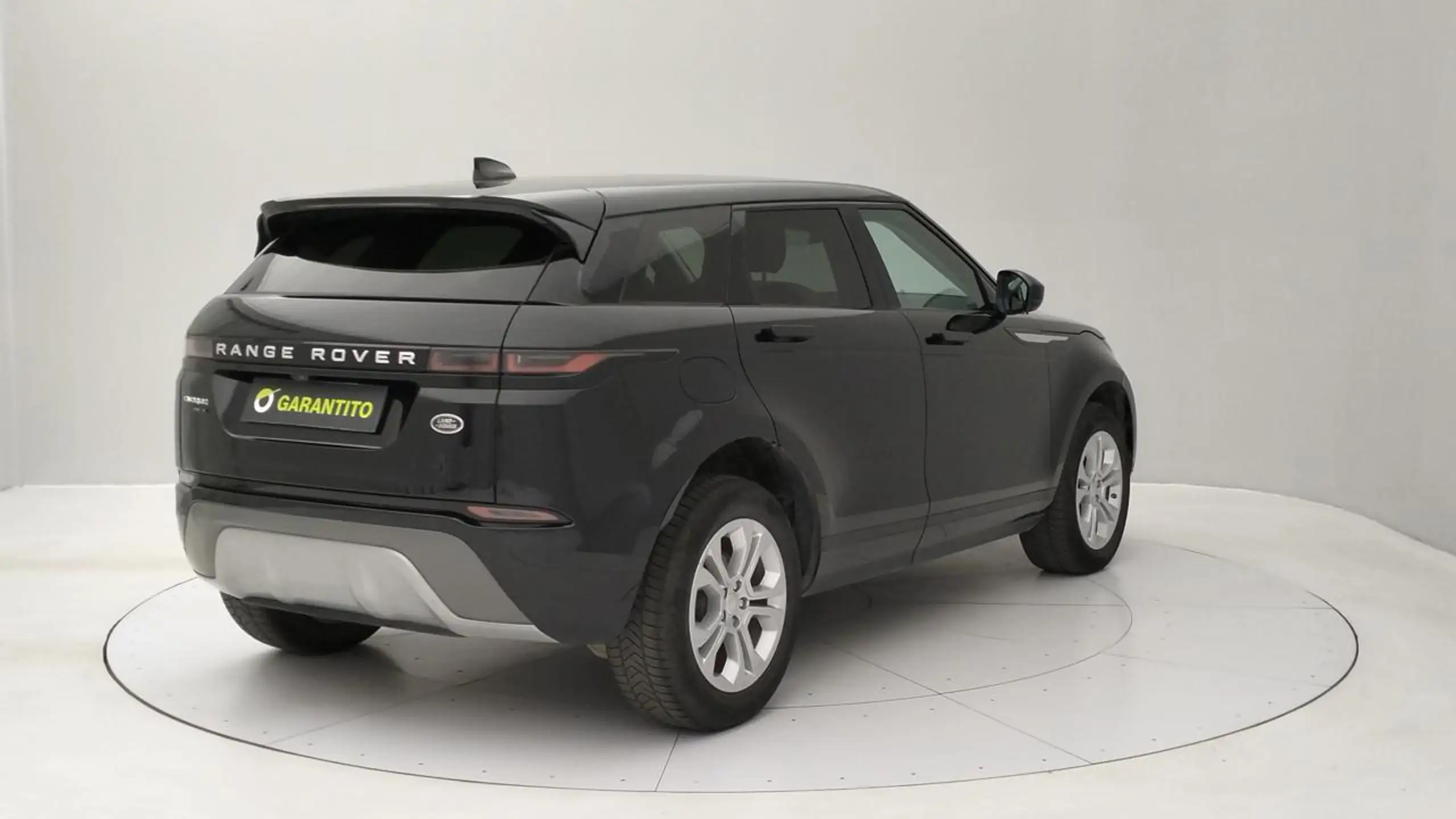 Land Rover - Range Rover Evoque