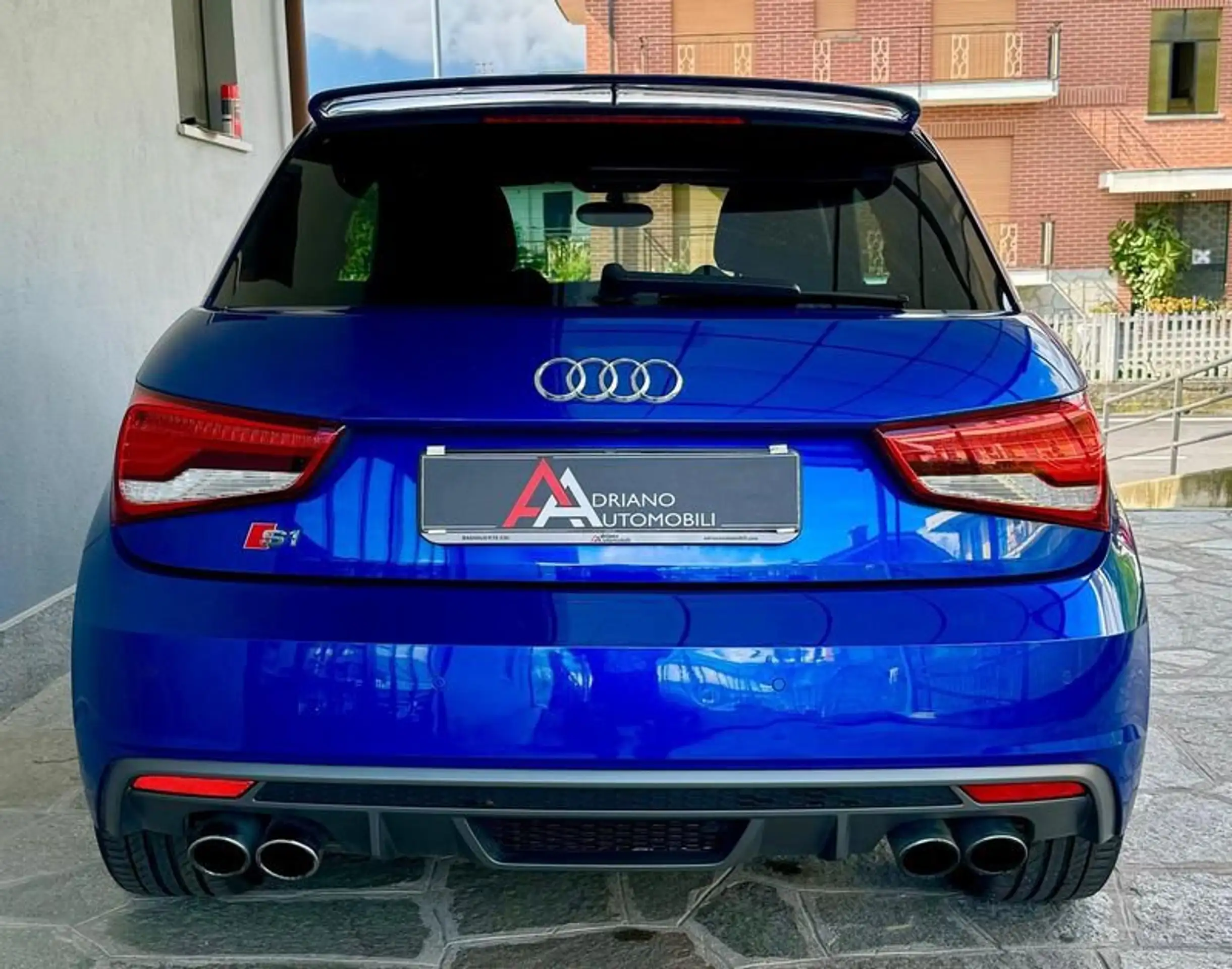 Audi - A1