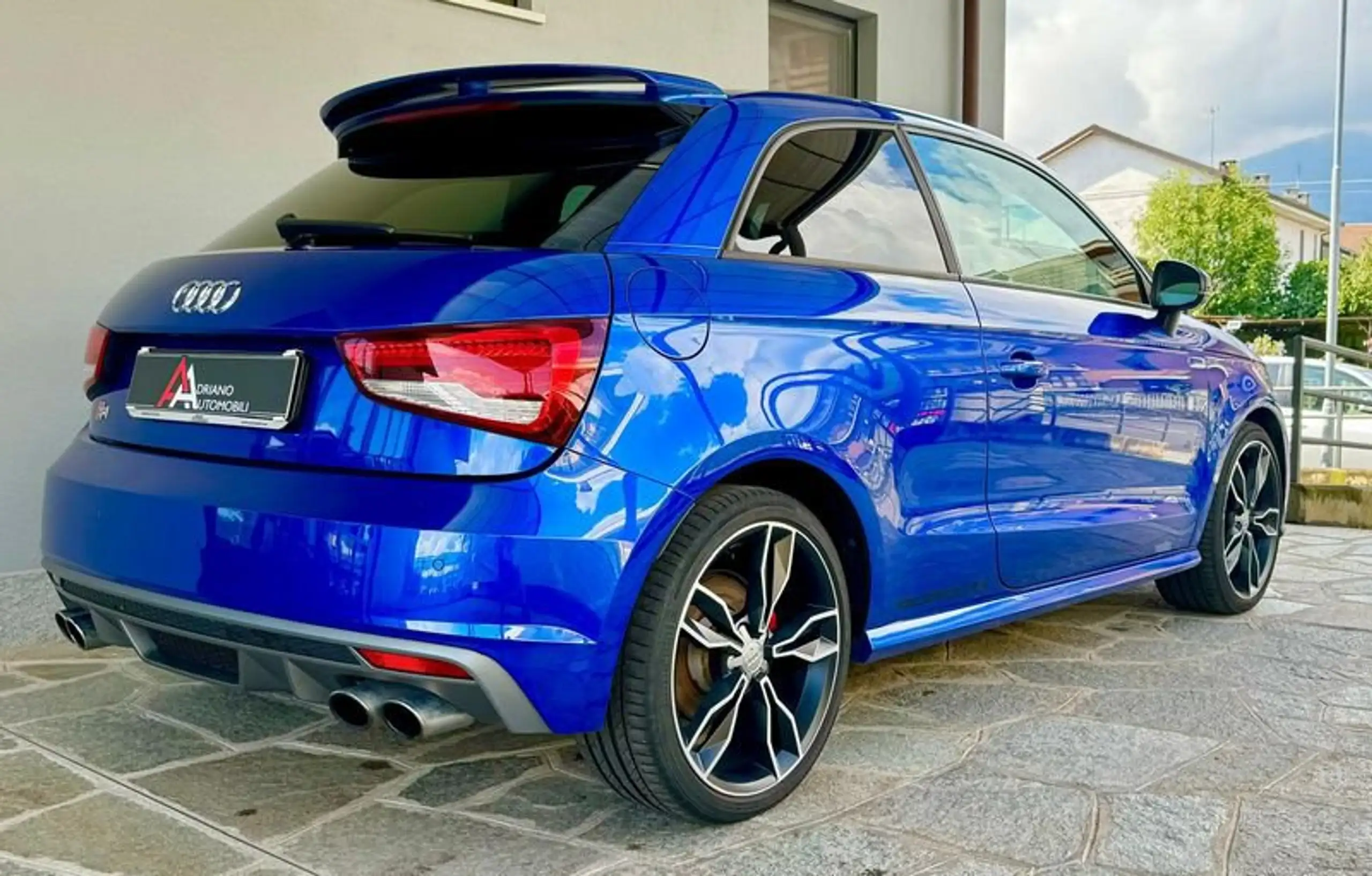 Audi - A1