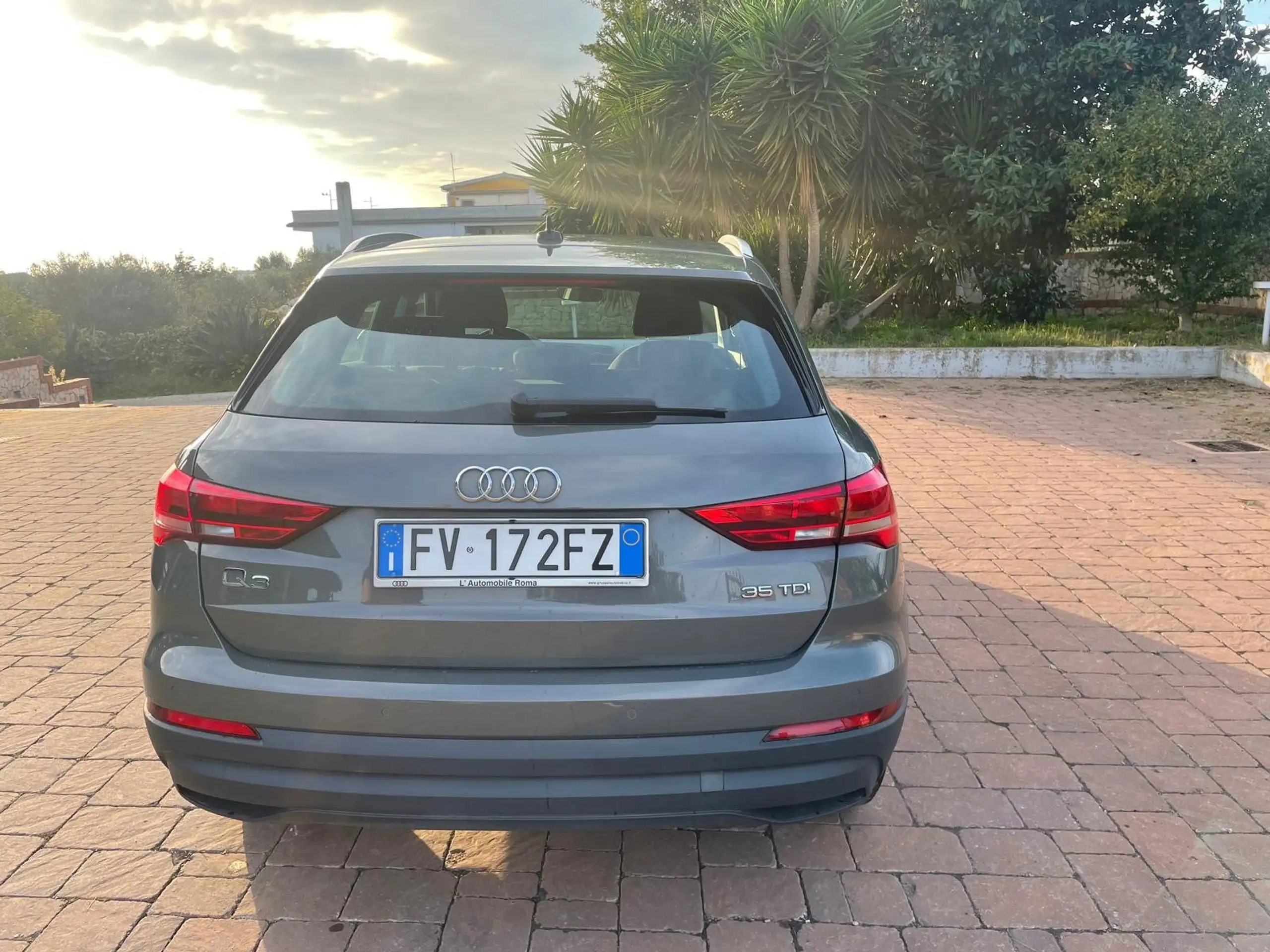 Audi - Q3