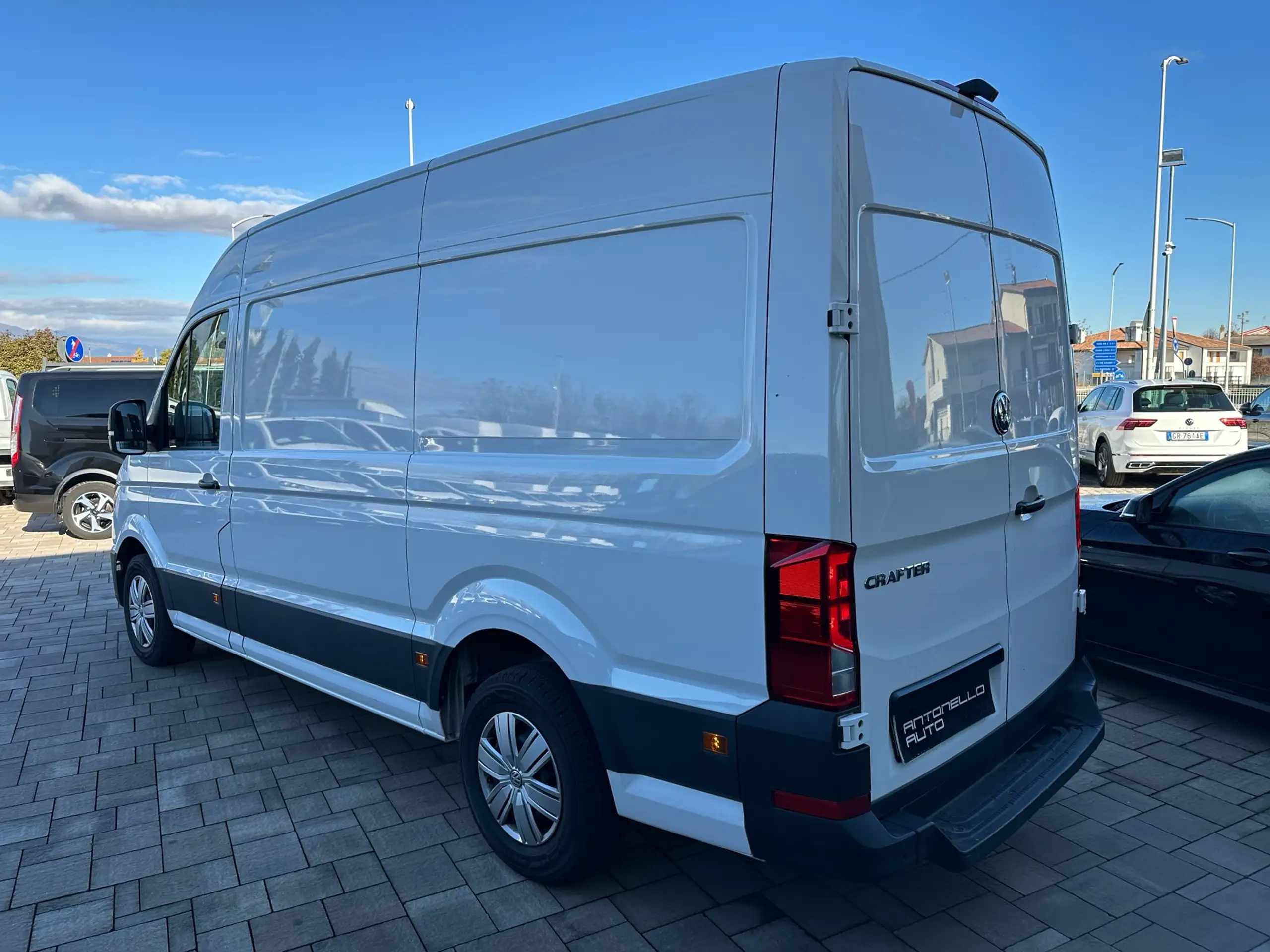 Volkswagen - Crafter