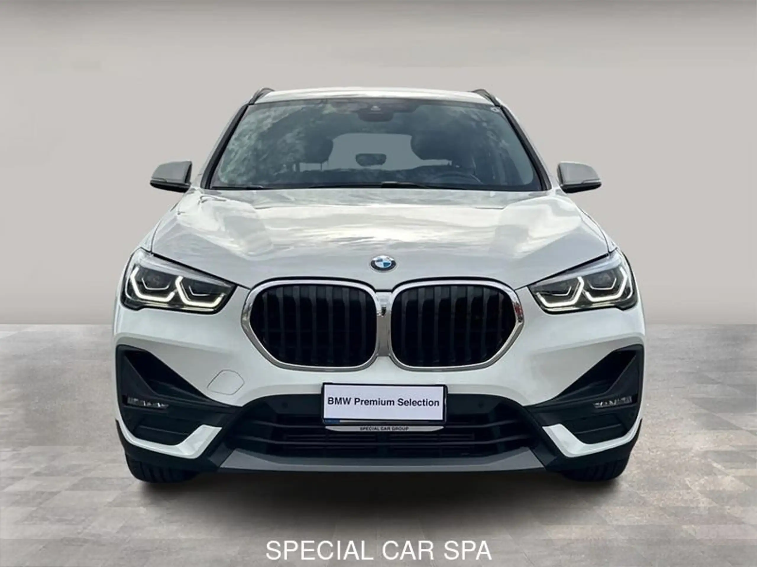 BMW - X1