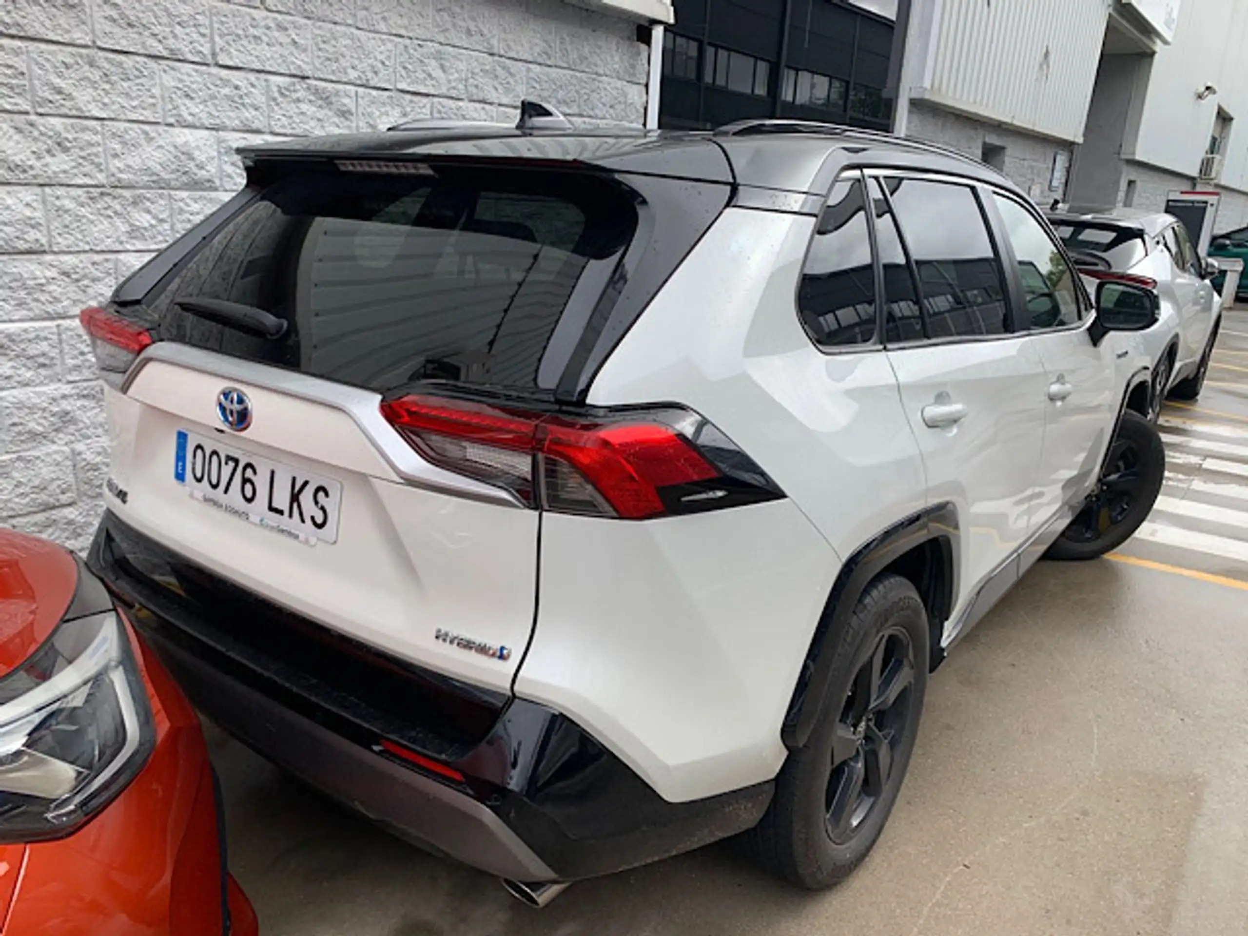 Toyota - RAV 4