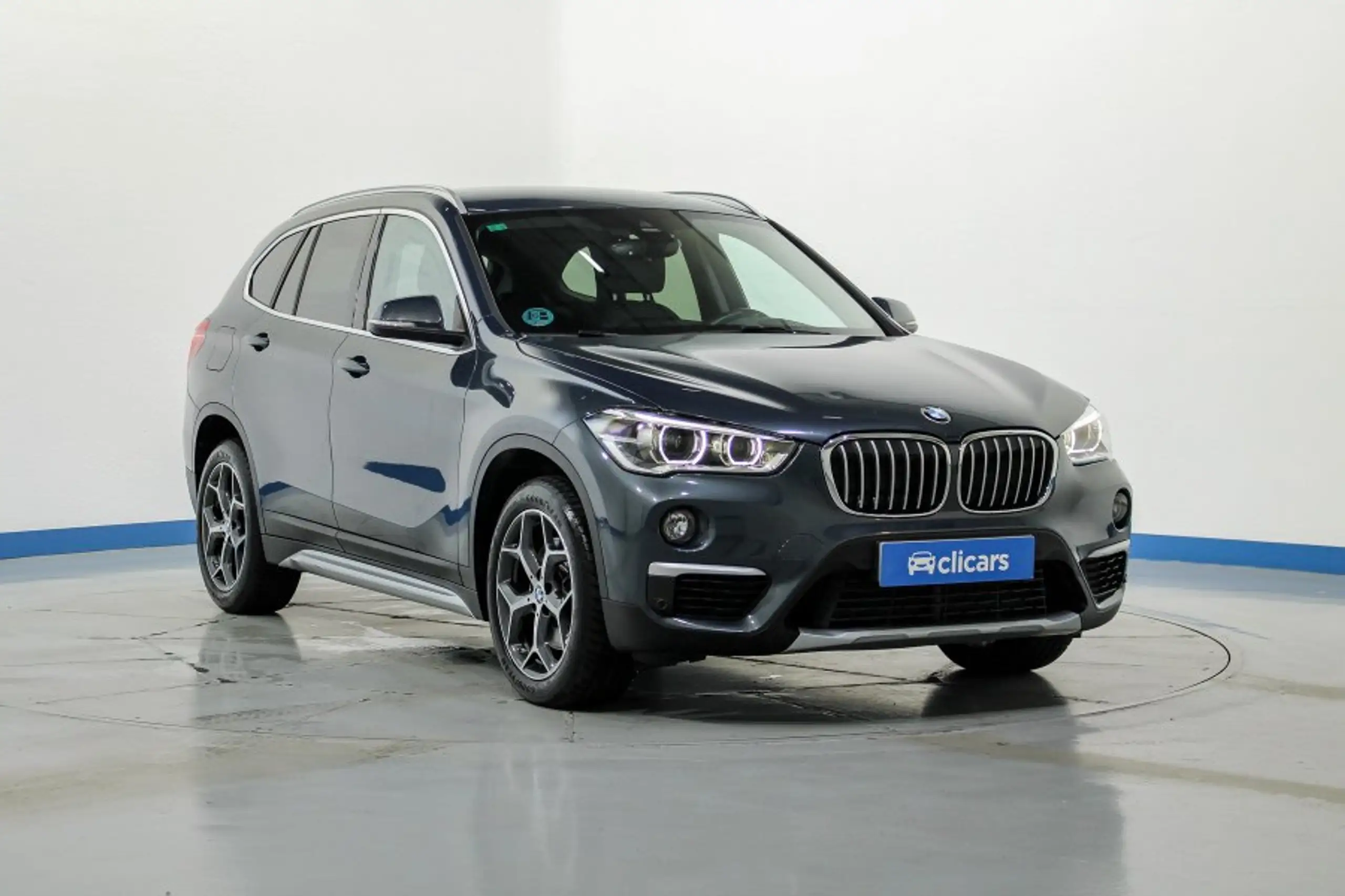 BMW - X1