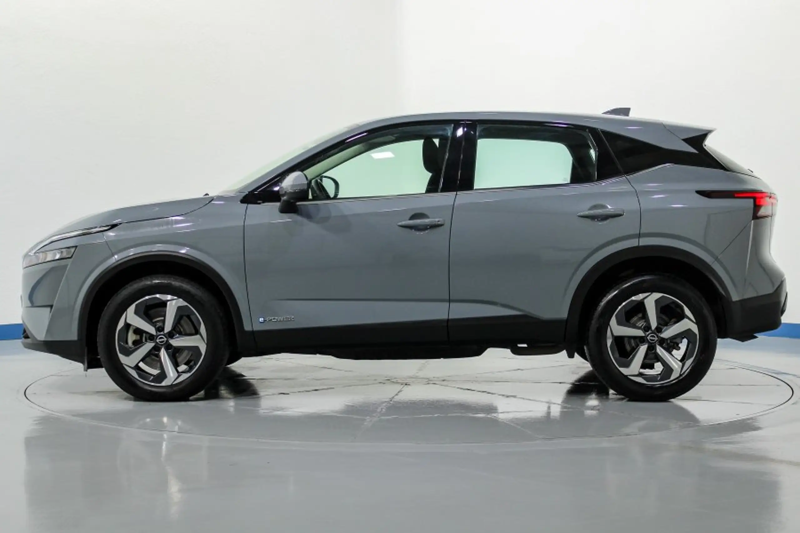 Nissan - Qashqai