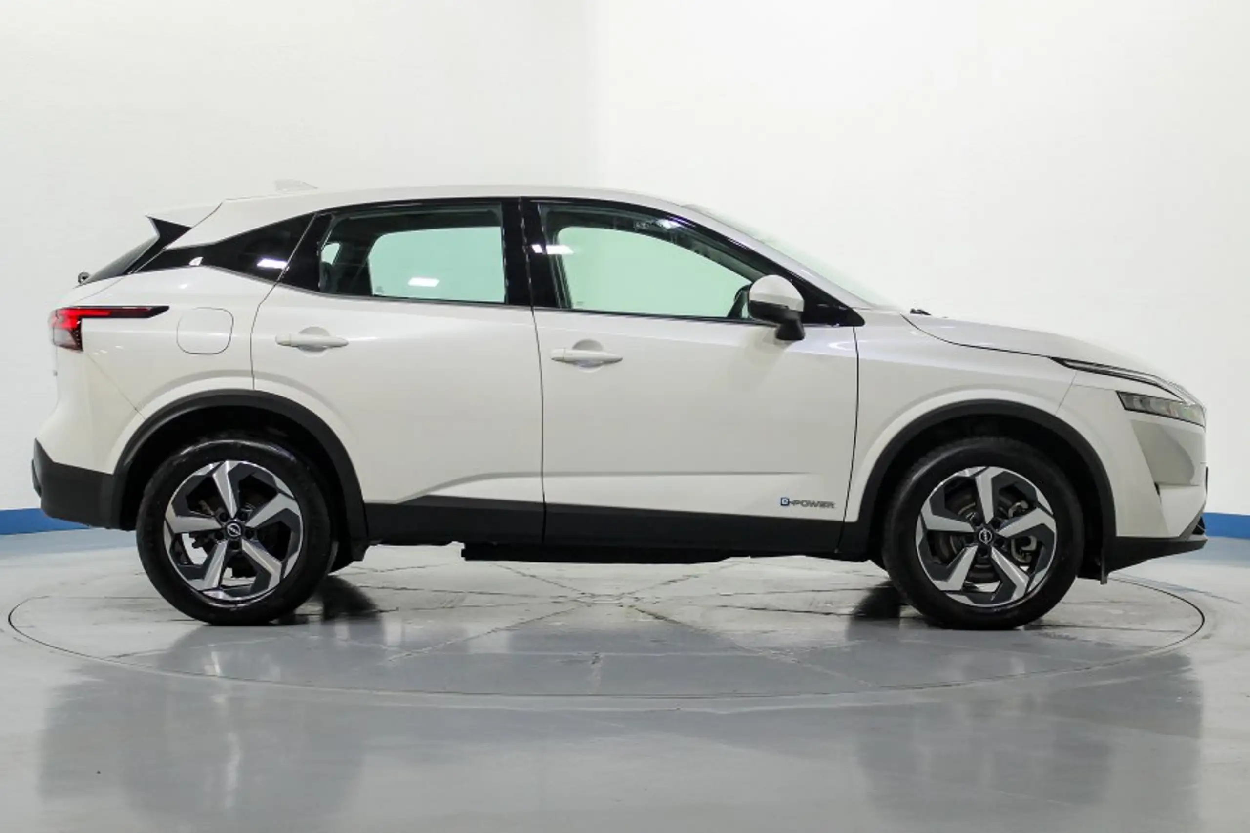 Nissan - Qashqai