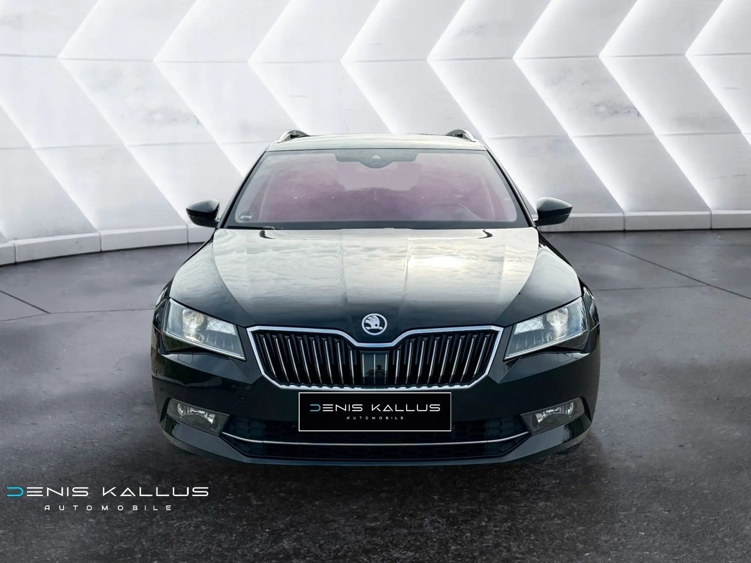 Skoda - Superb