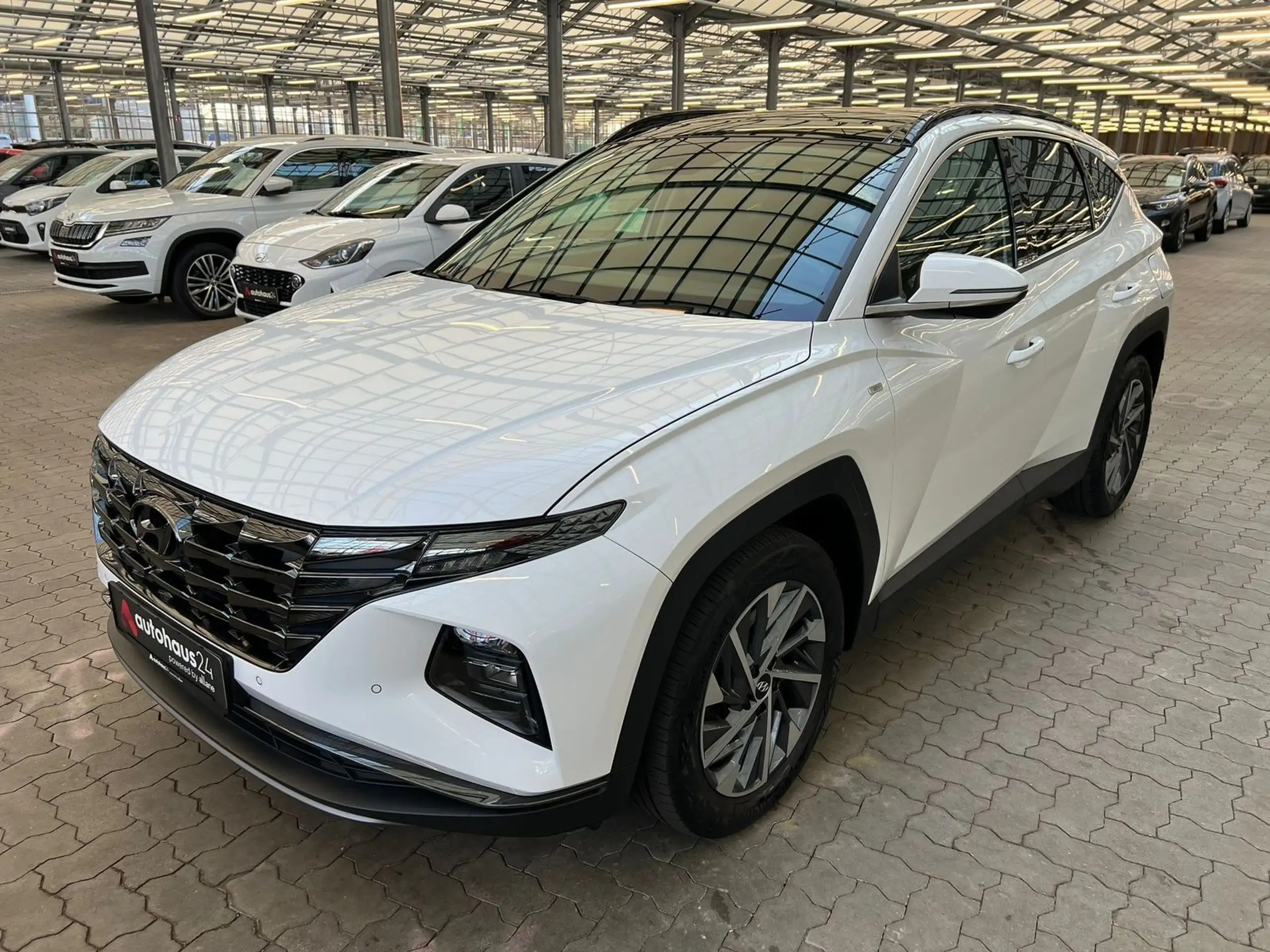 Hyundai - TUCSON