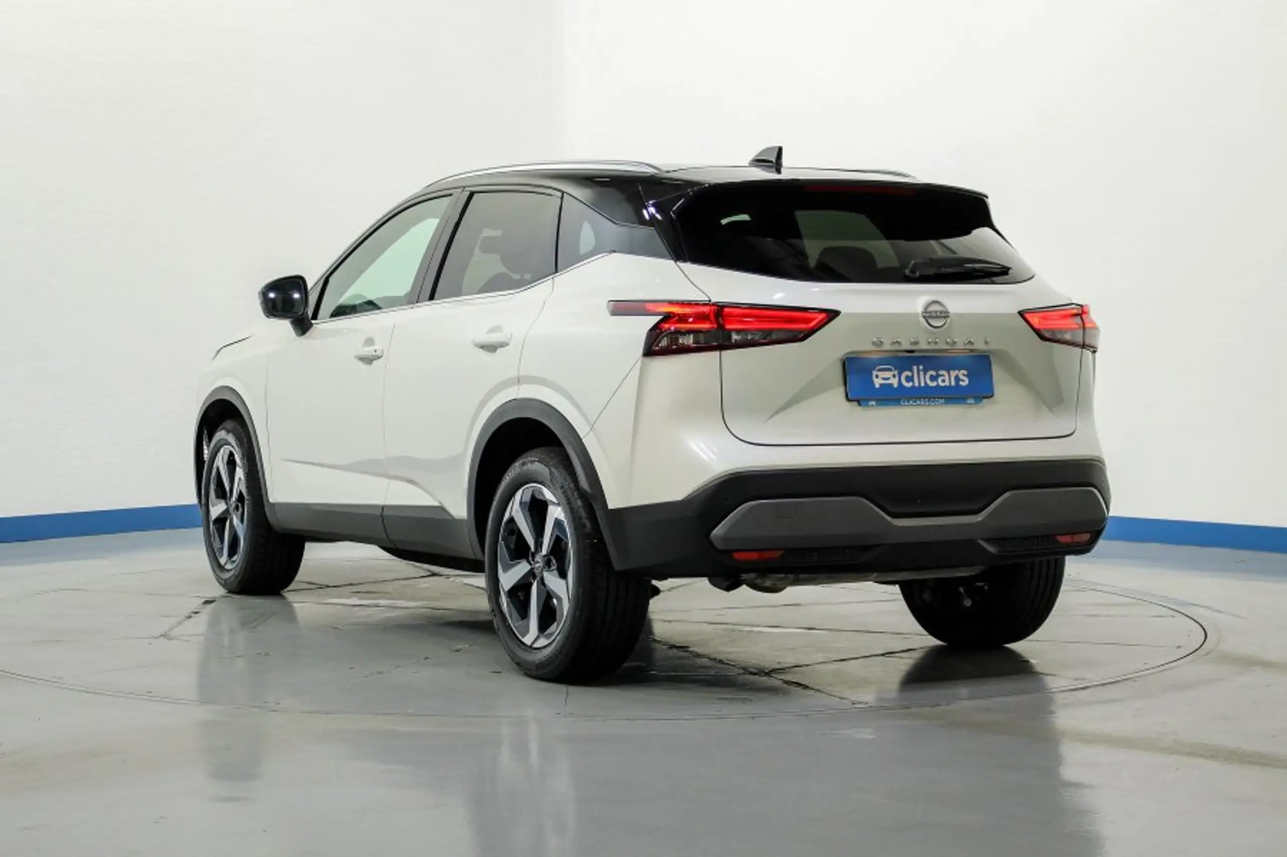 Nissan - Qashqai