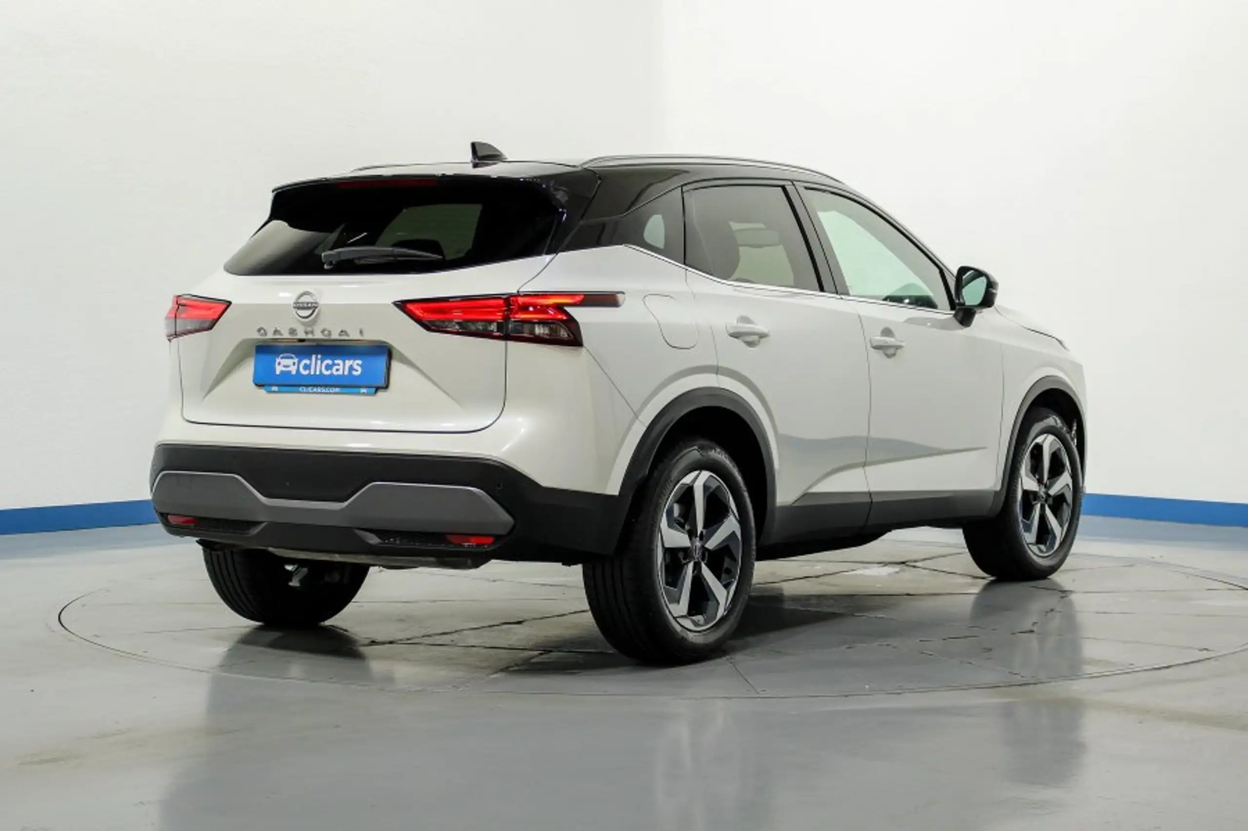 Nissan - Qashqai