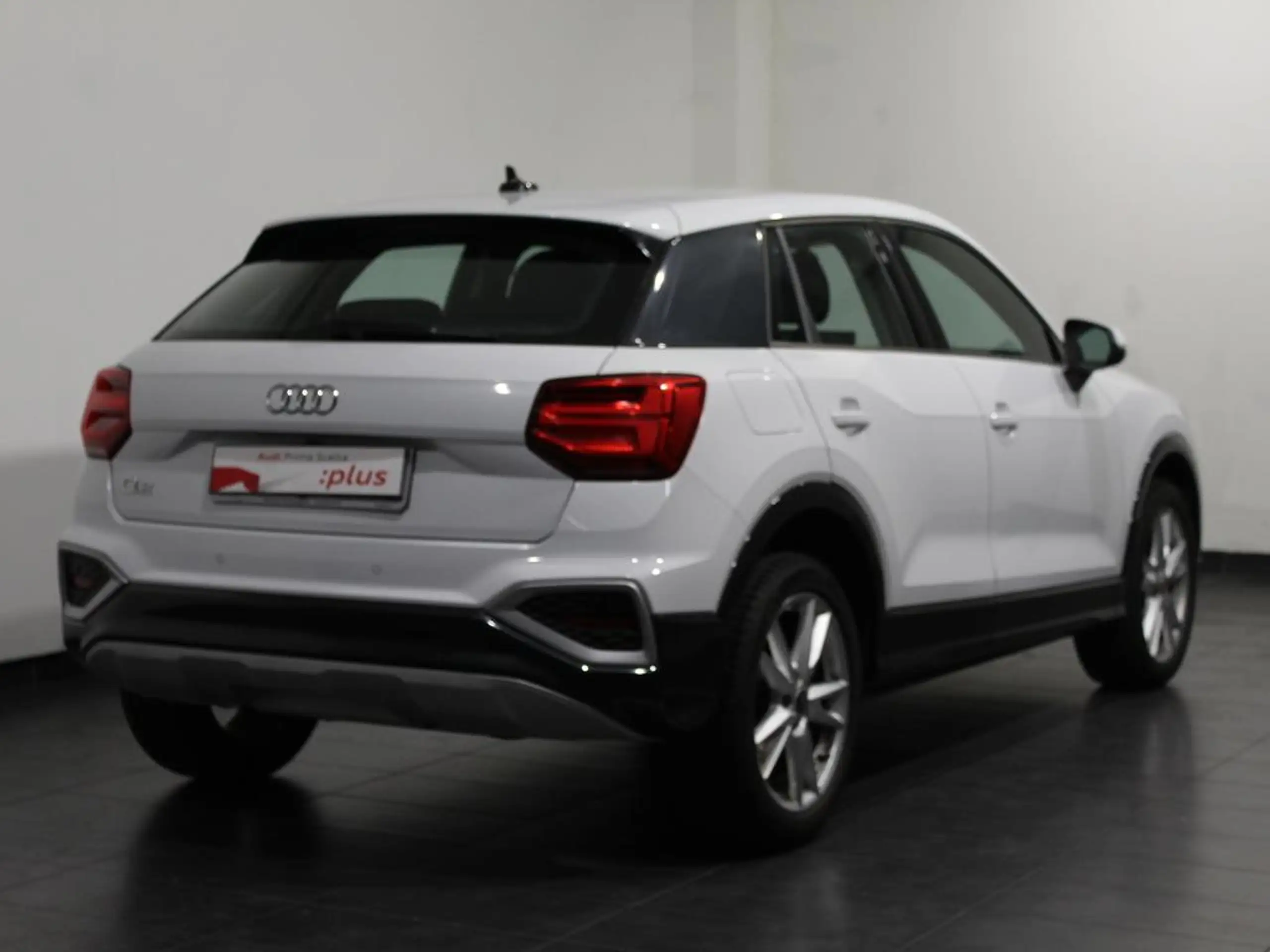 Audi - Q2