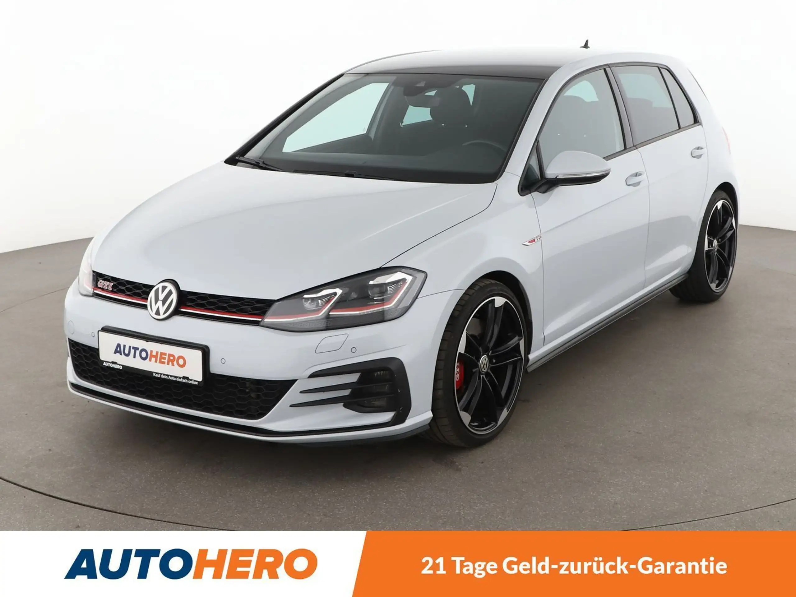 Volkswagen - Golf GTI