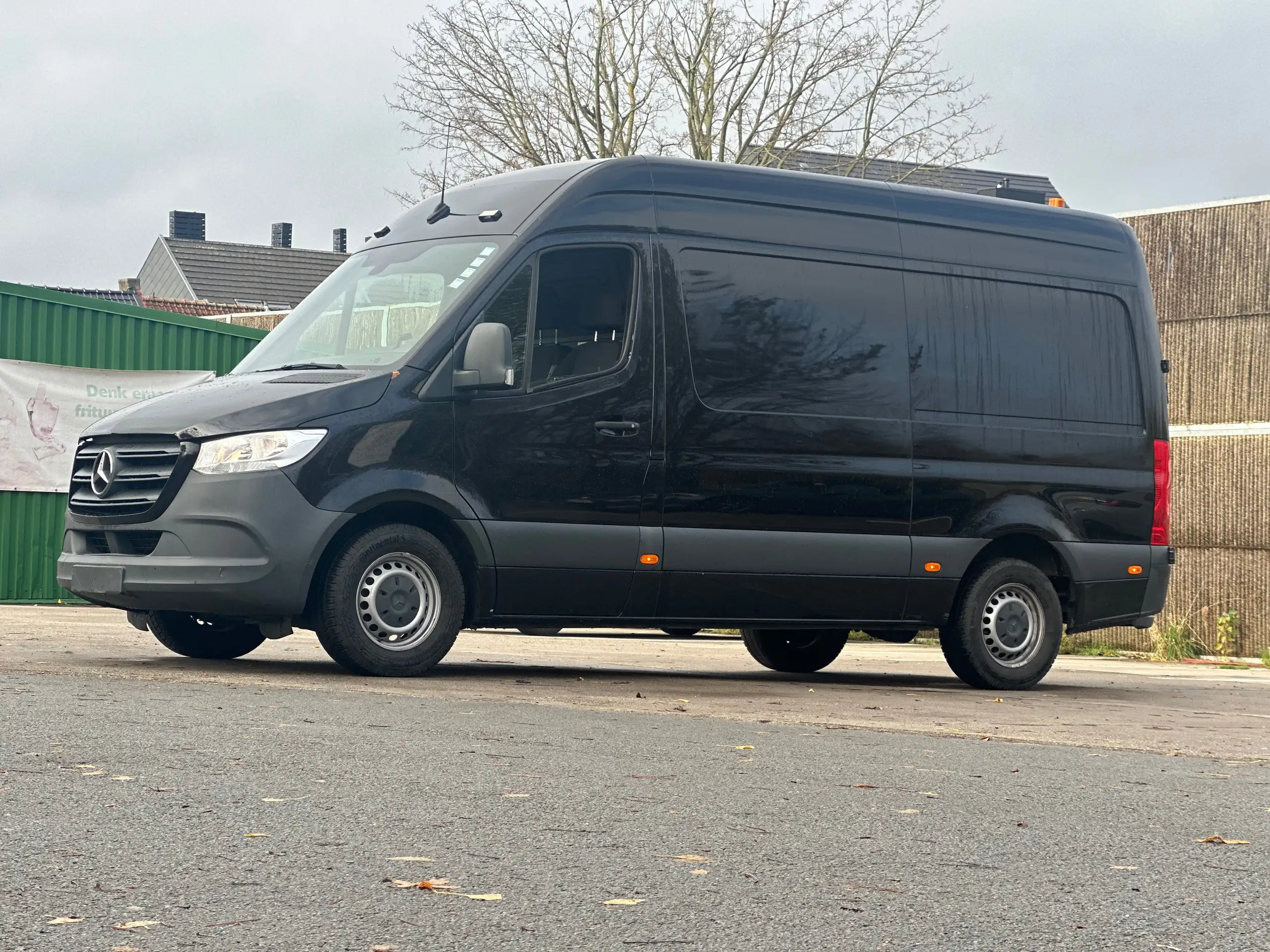 Mercedes-Benz - Sprinter