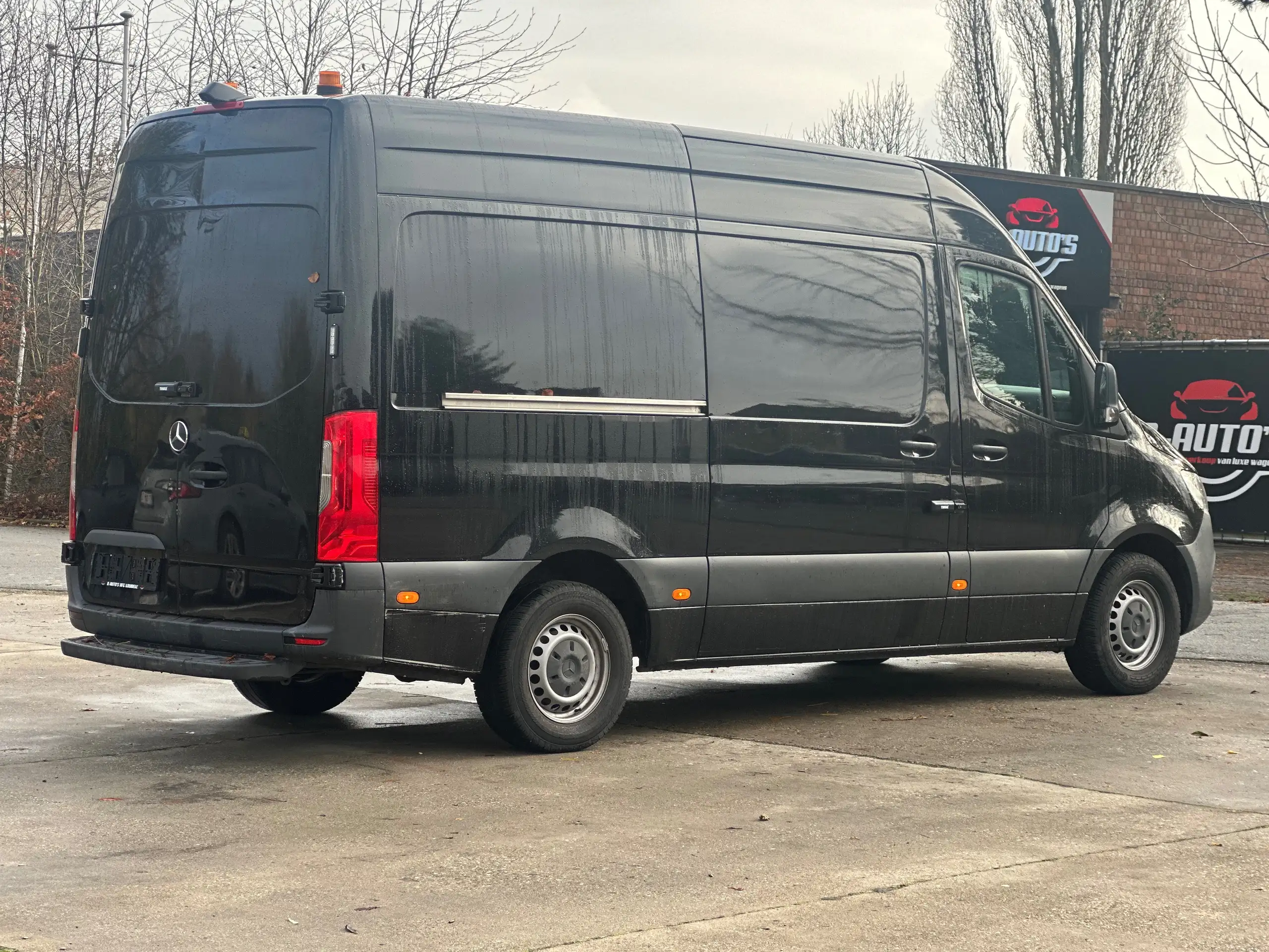 Mercedes-Benz - Sprinter