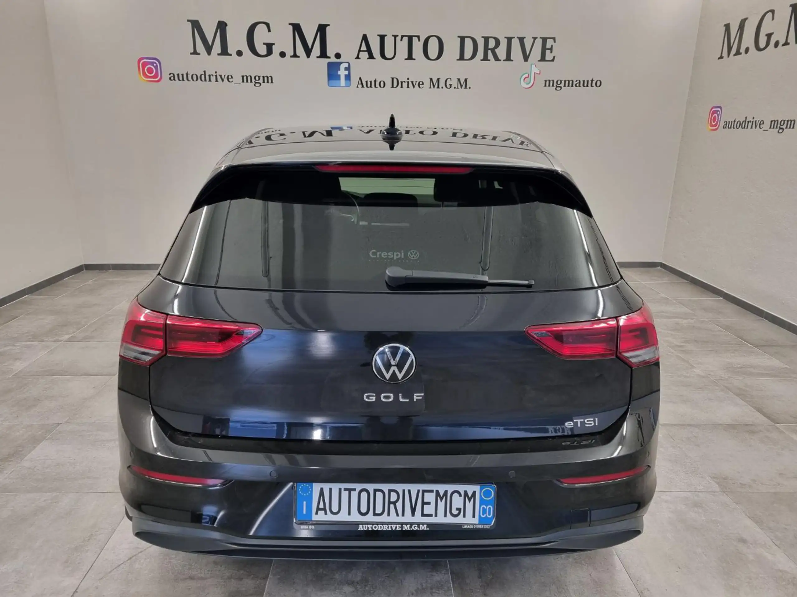 Volkswagen - Golf