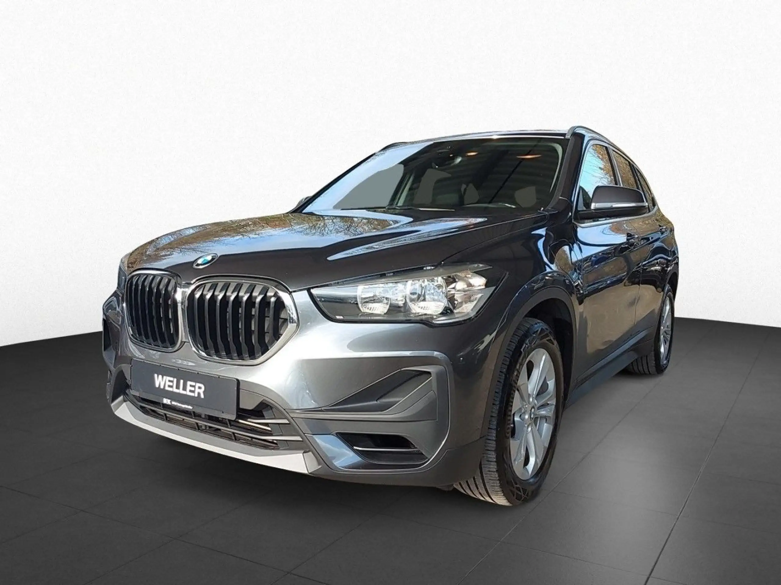 BMW - X1