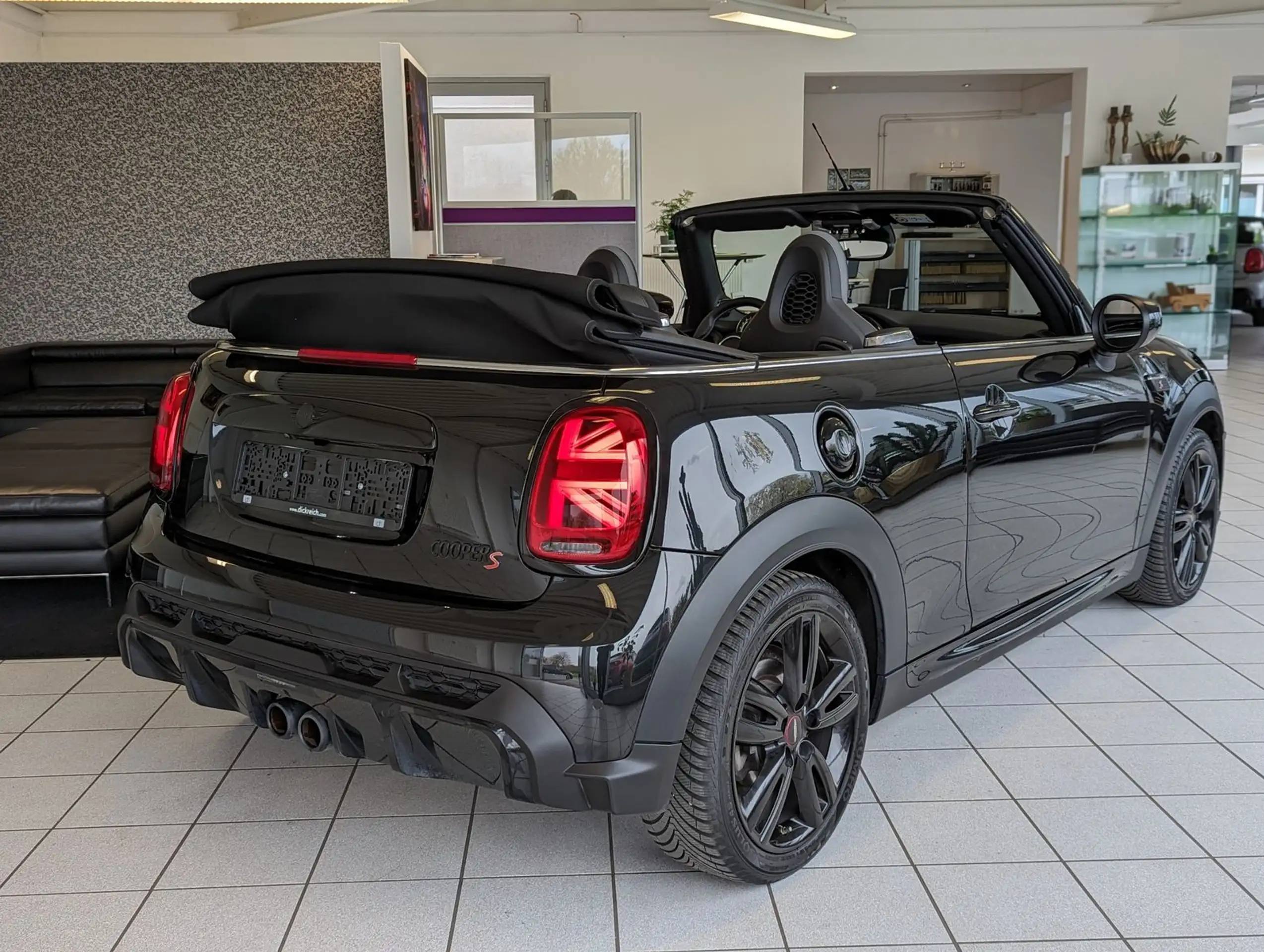 MINI - Cooper S Cabrio