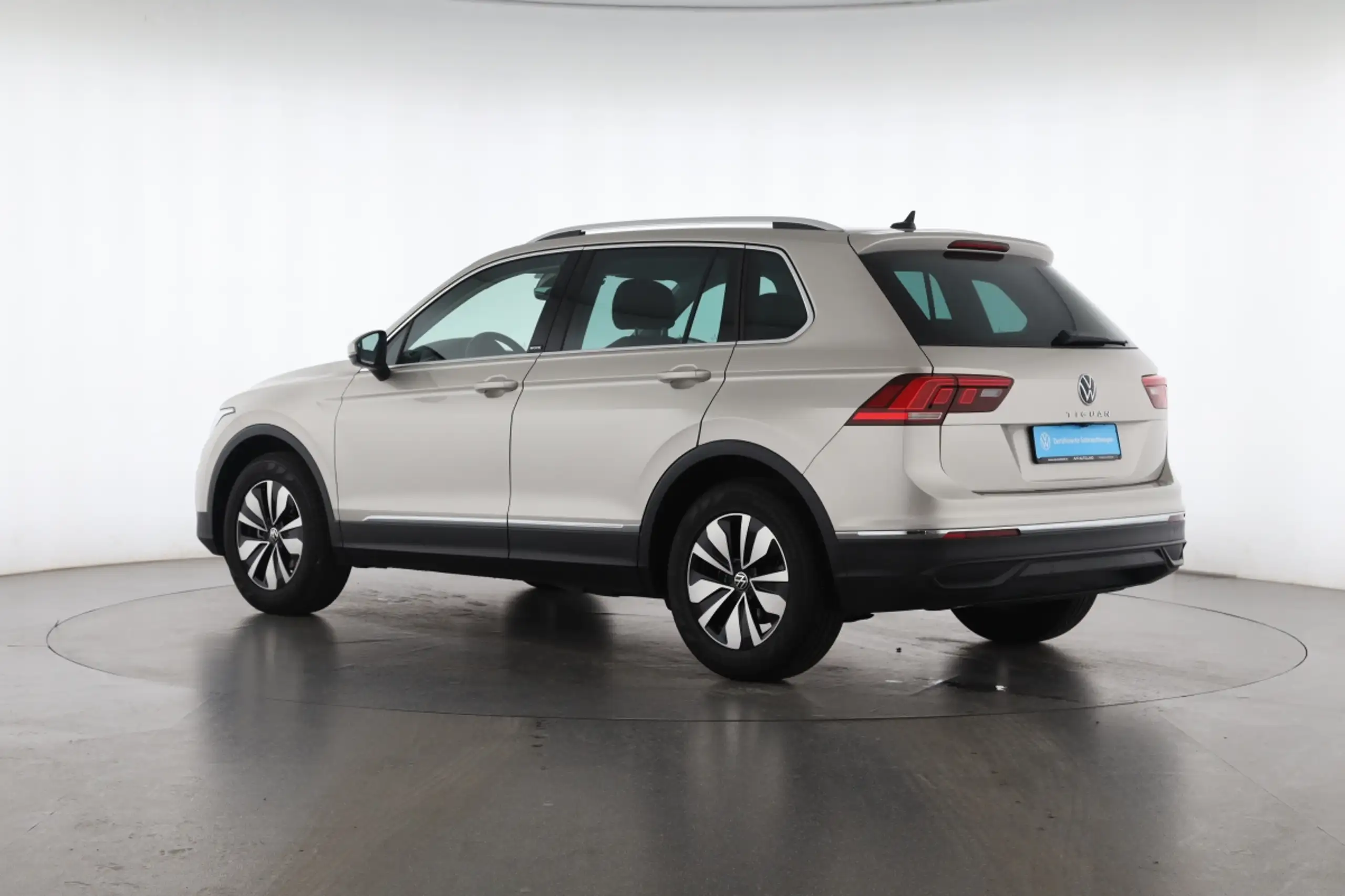 Volkswagen - Tiguan