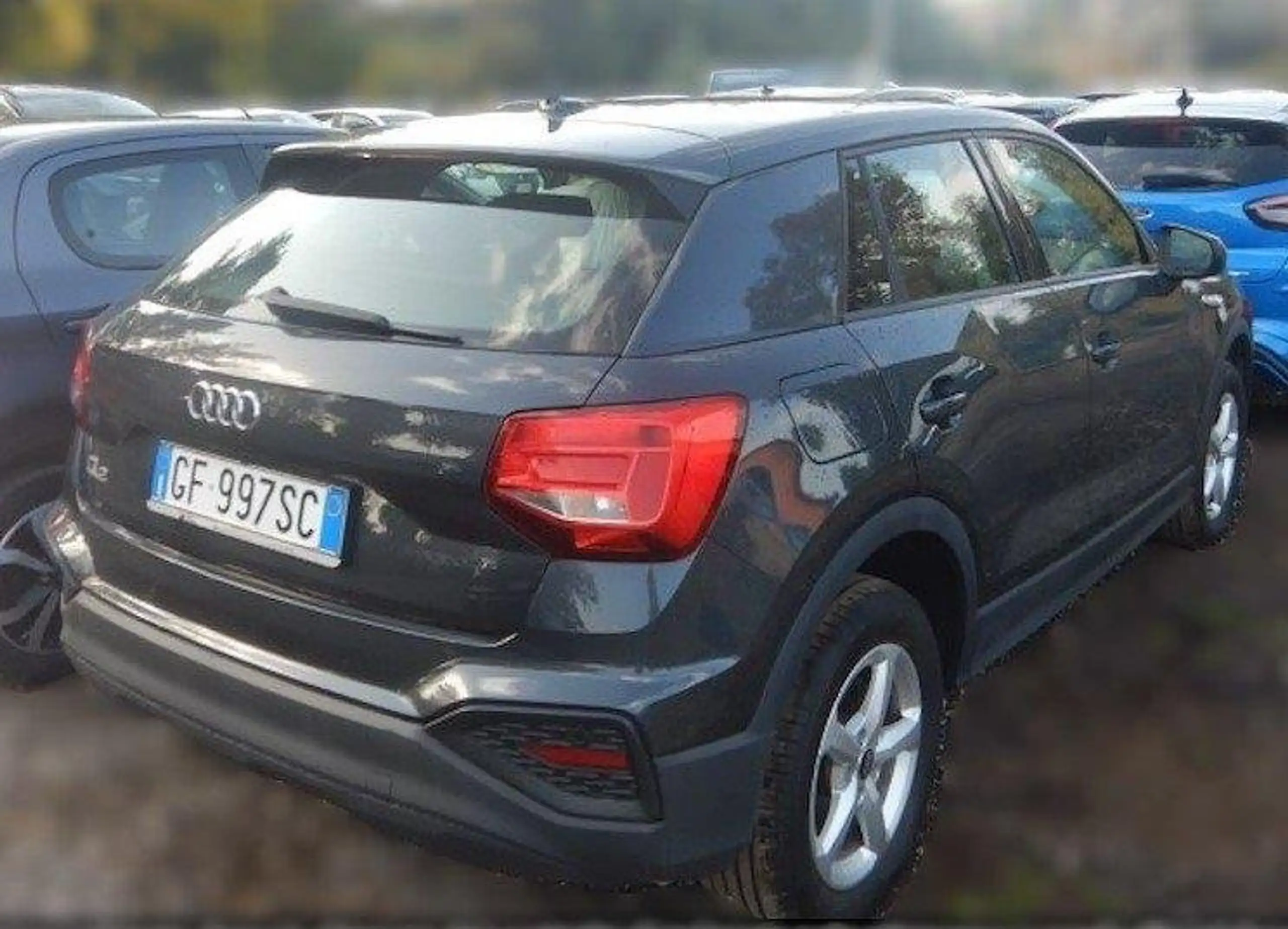 Audi - Q2