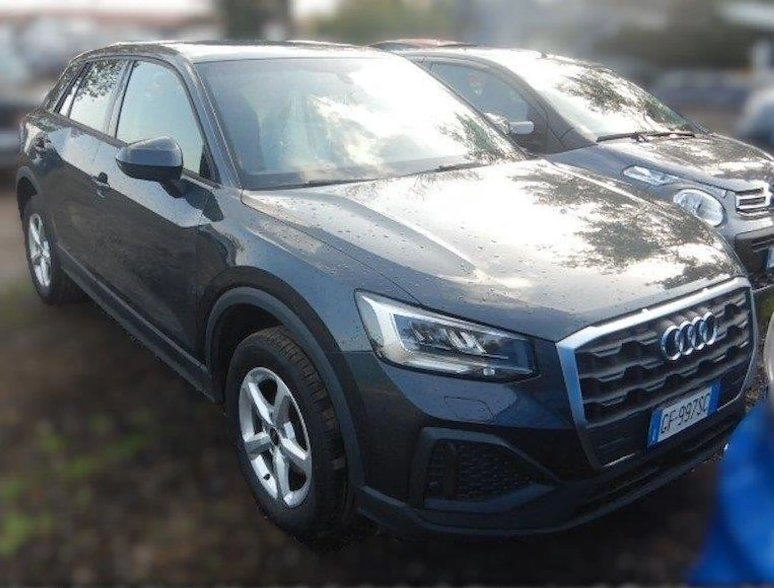 Audi - Q2