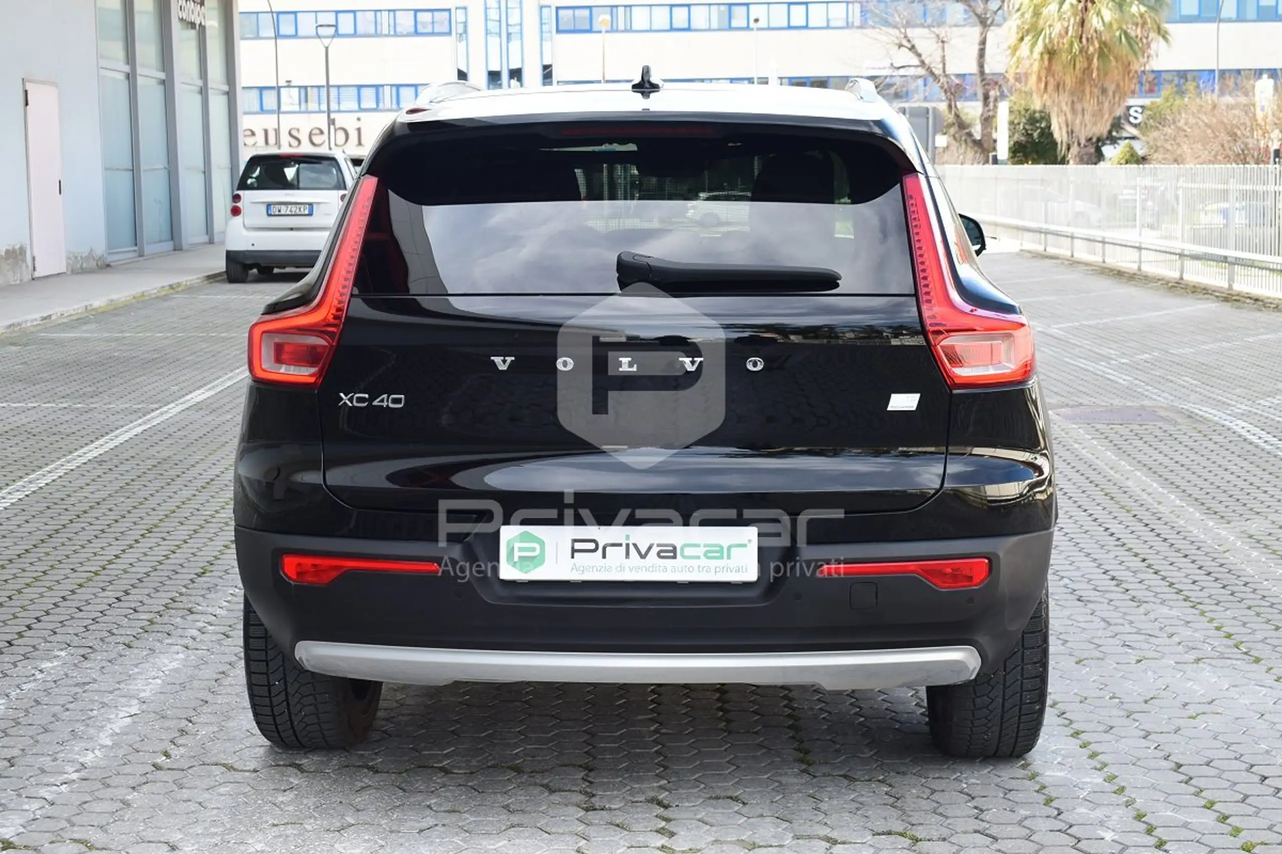 Volvo - XC40