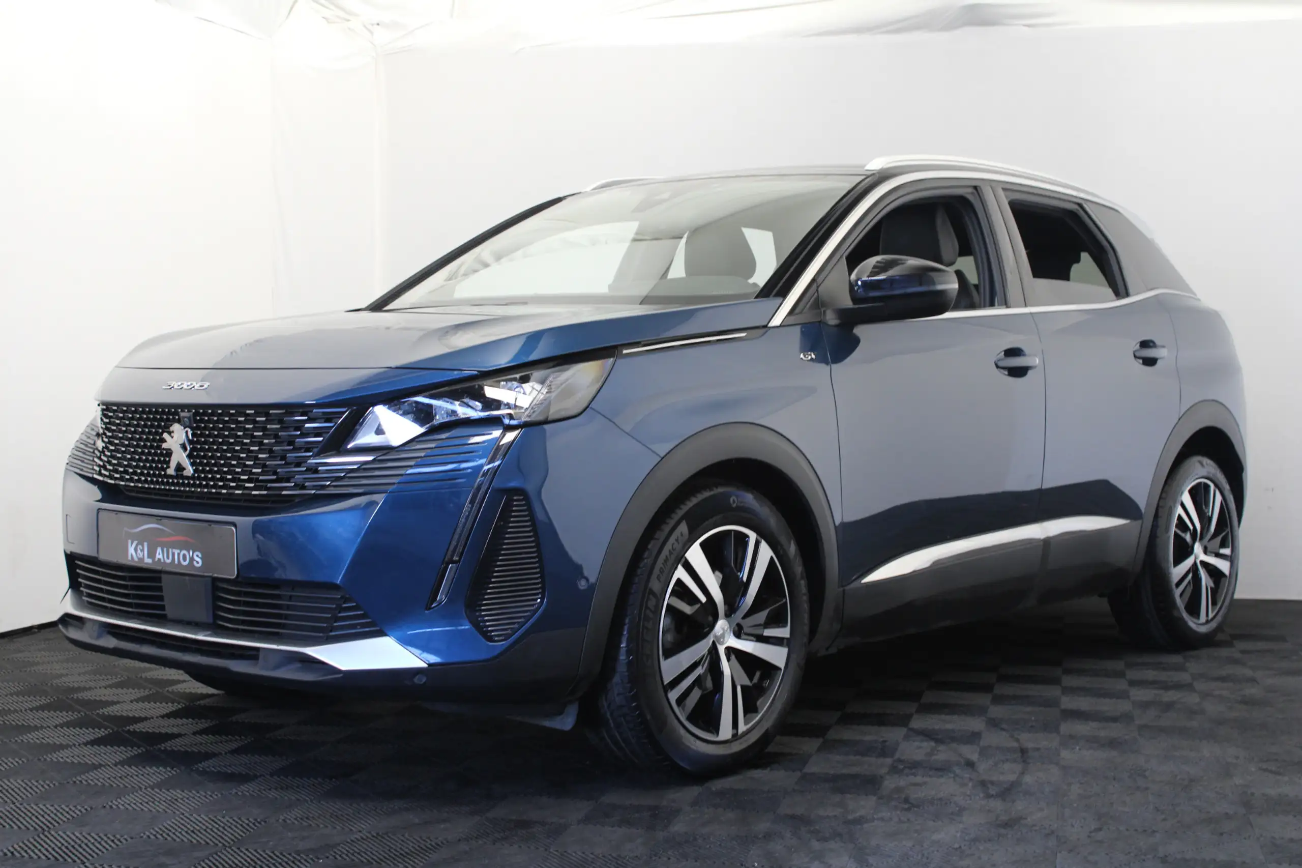 Peugeot - 3008