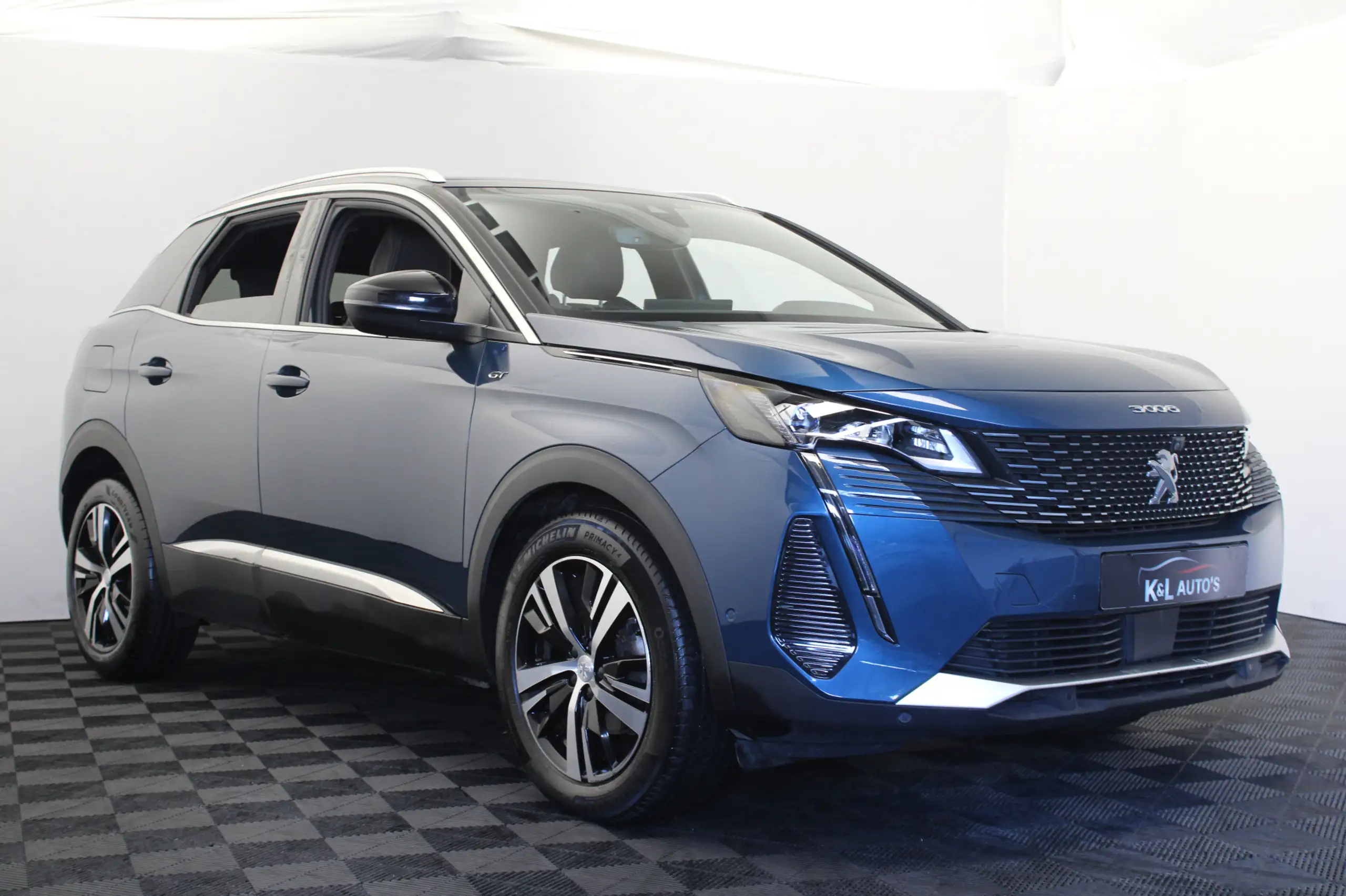 Peugeot - 3008