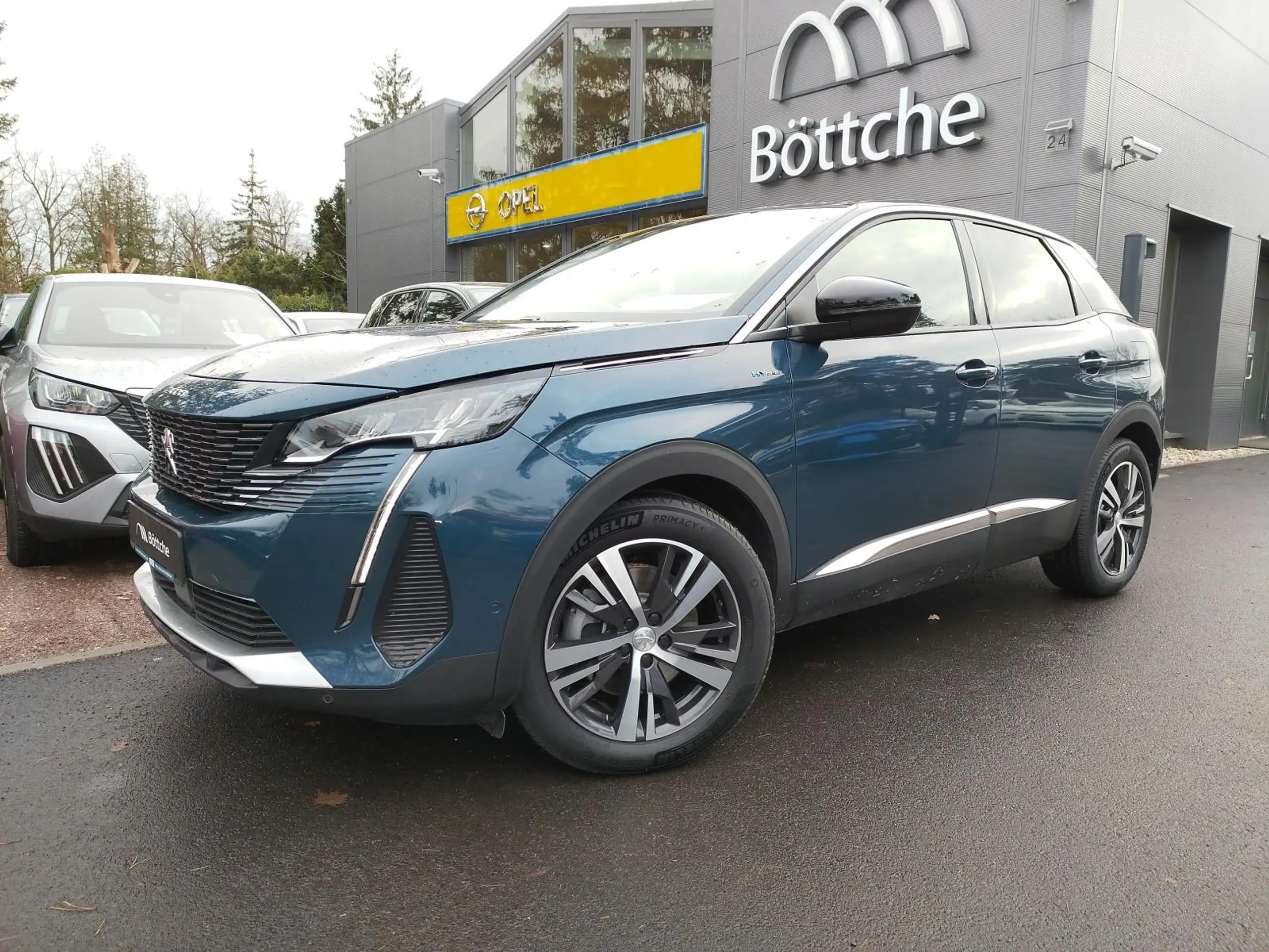 Peugeot - 3008