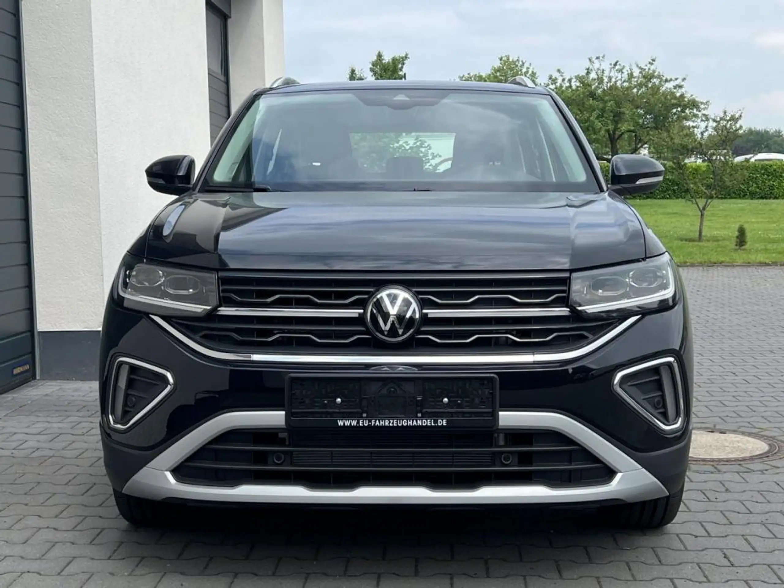 Volkswagen - T-Cross