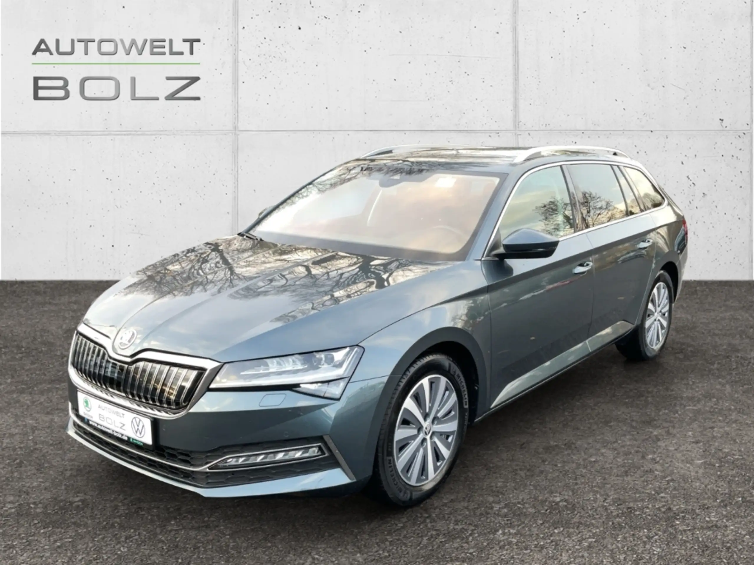 Skoda - Superb