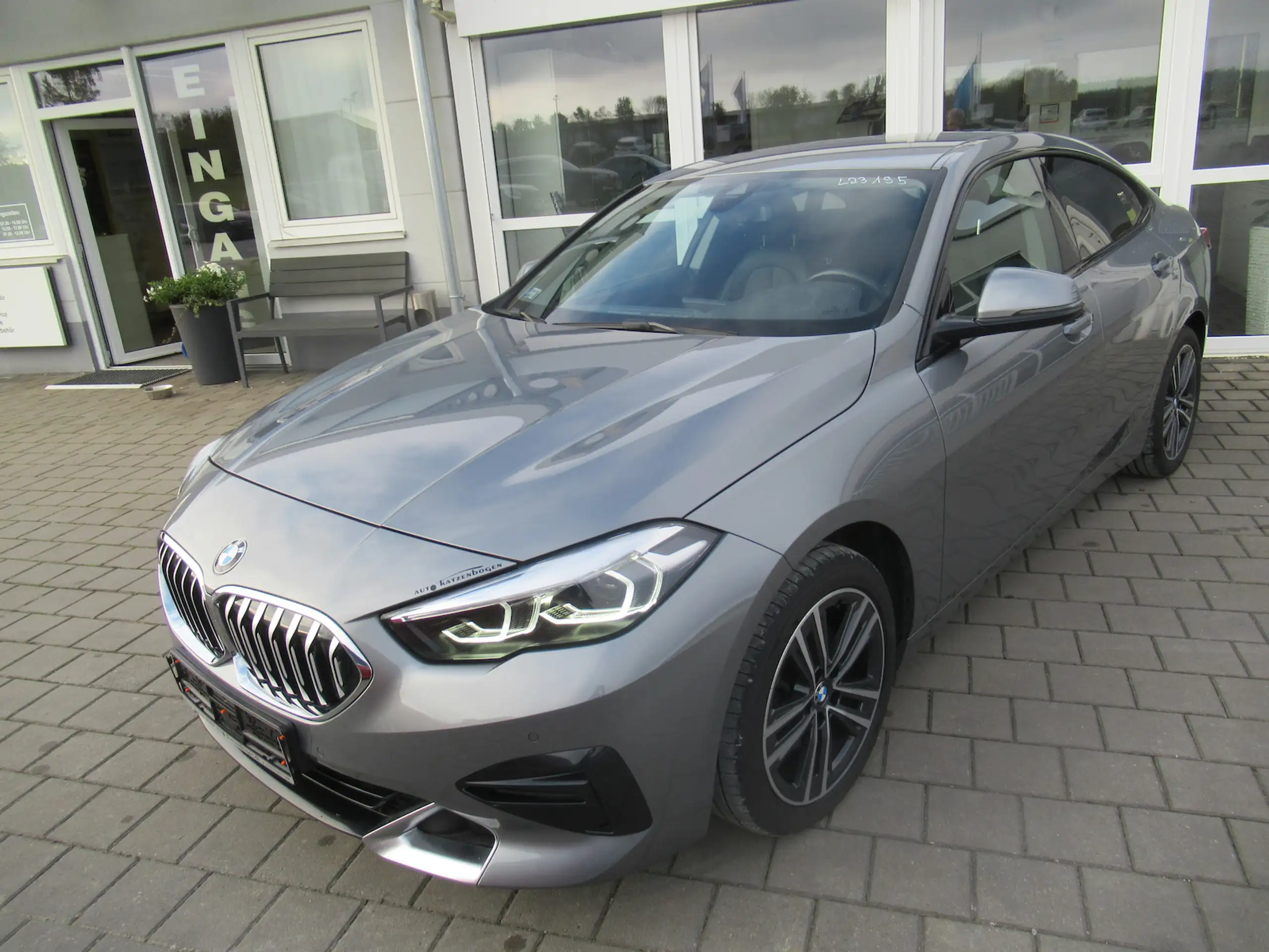 BMW 218 2022