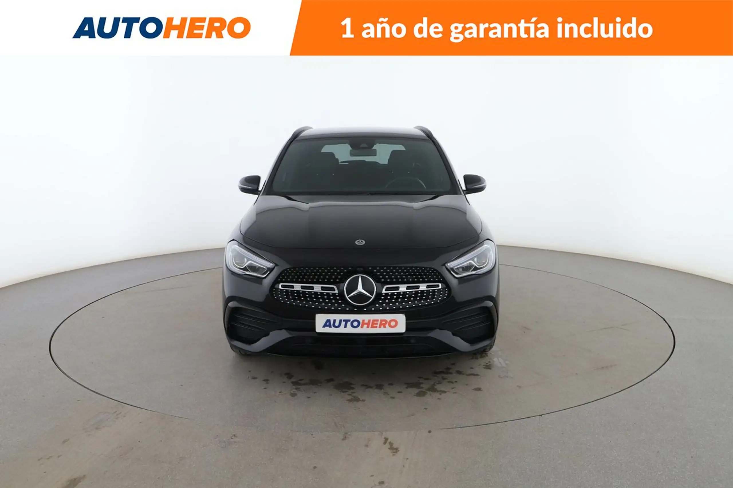 Mercedes-Benz - GLA 200