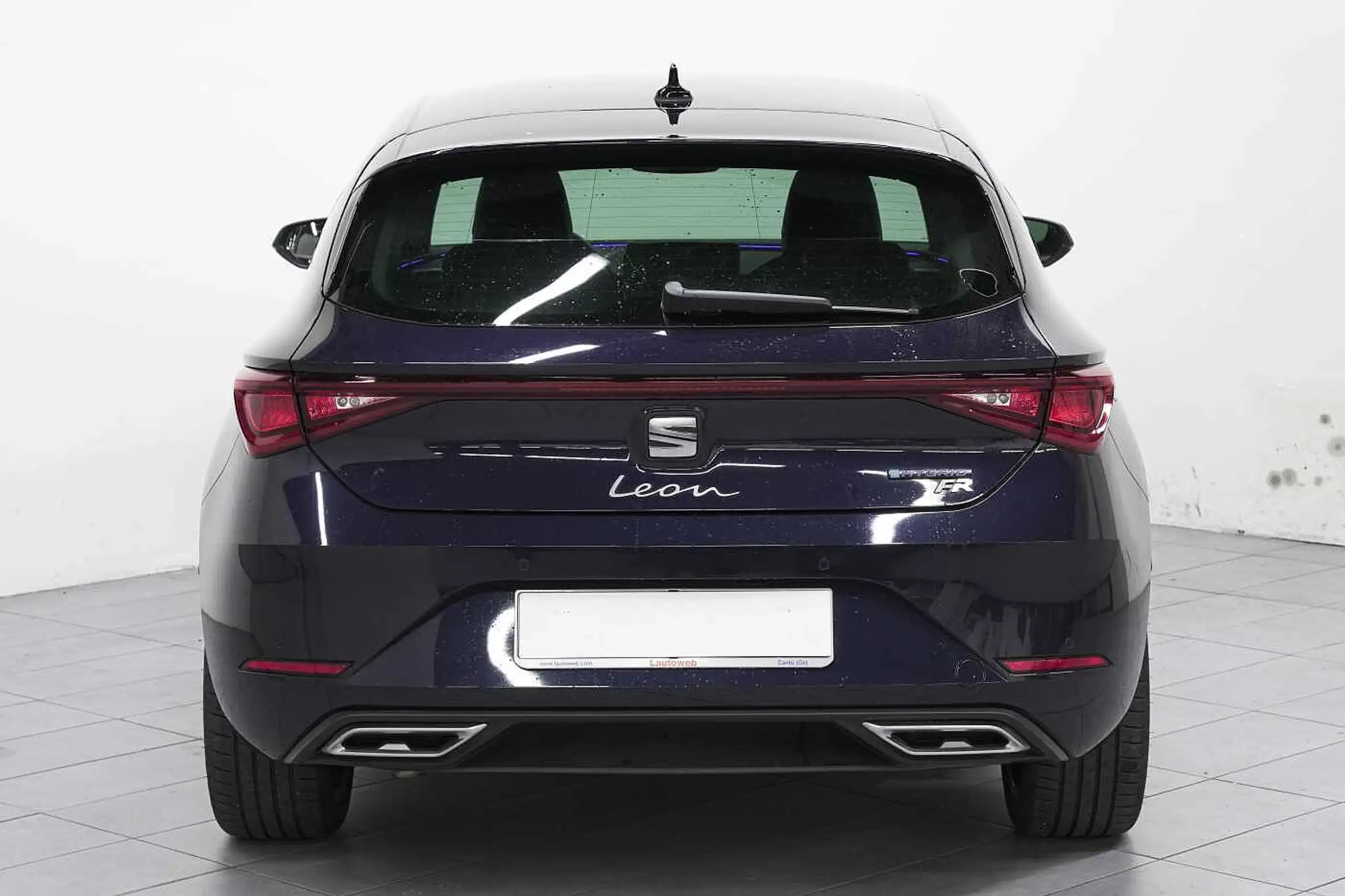 SEAT - Leon