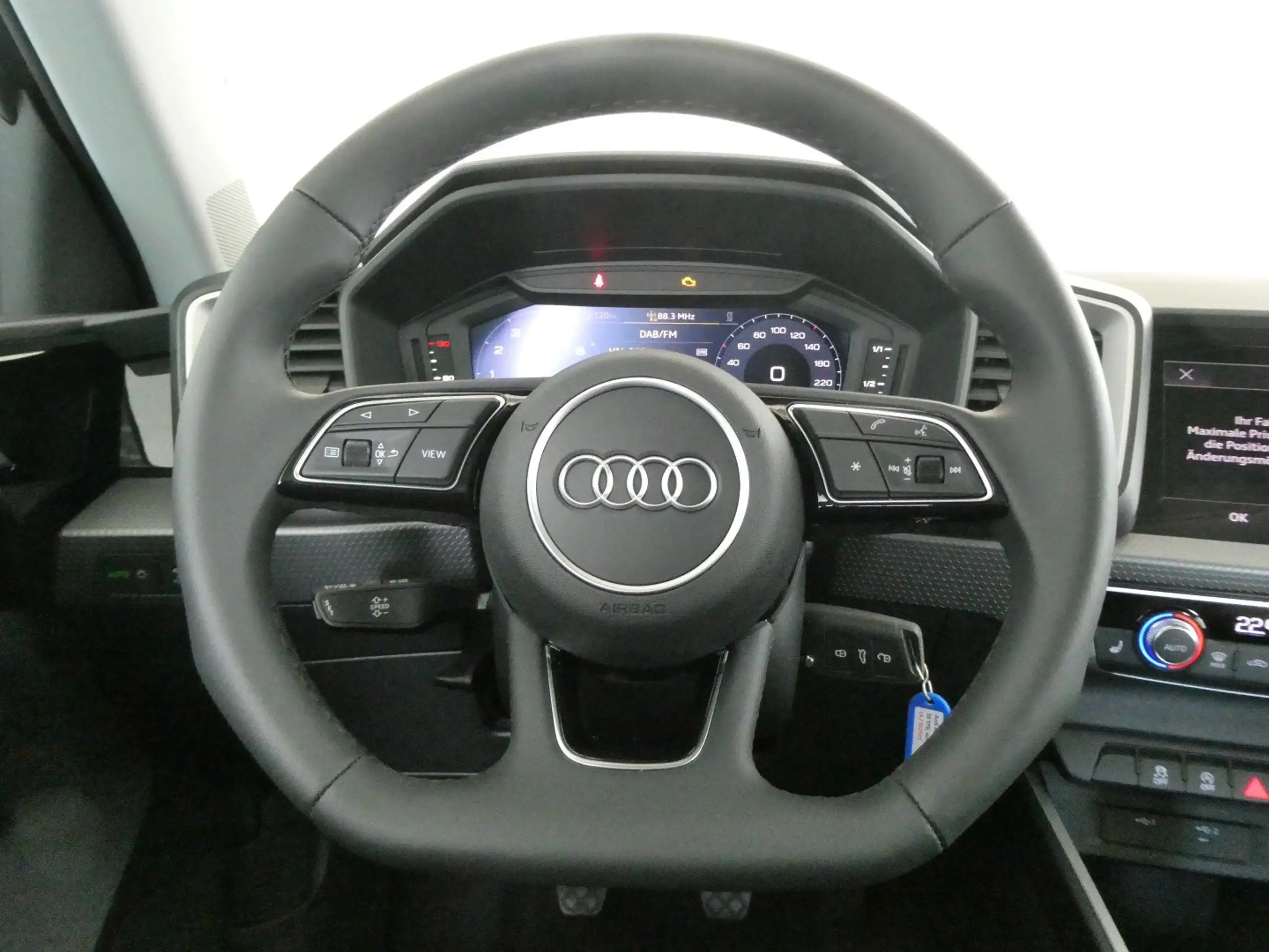 Audi - A1