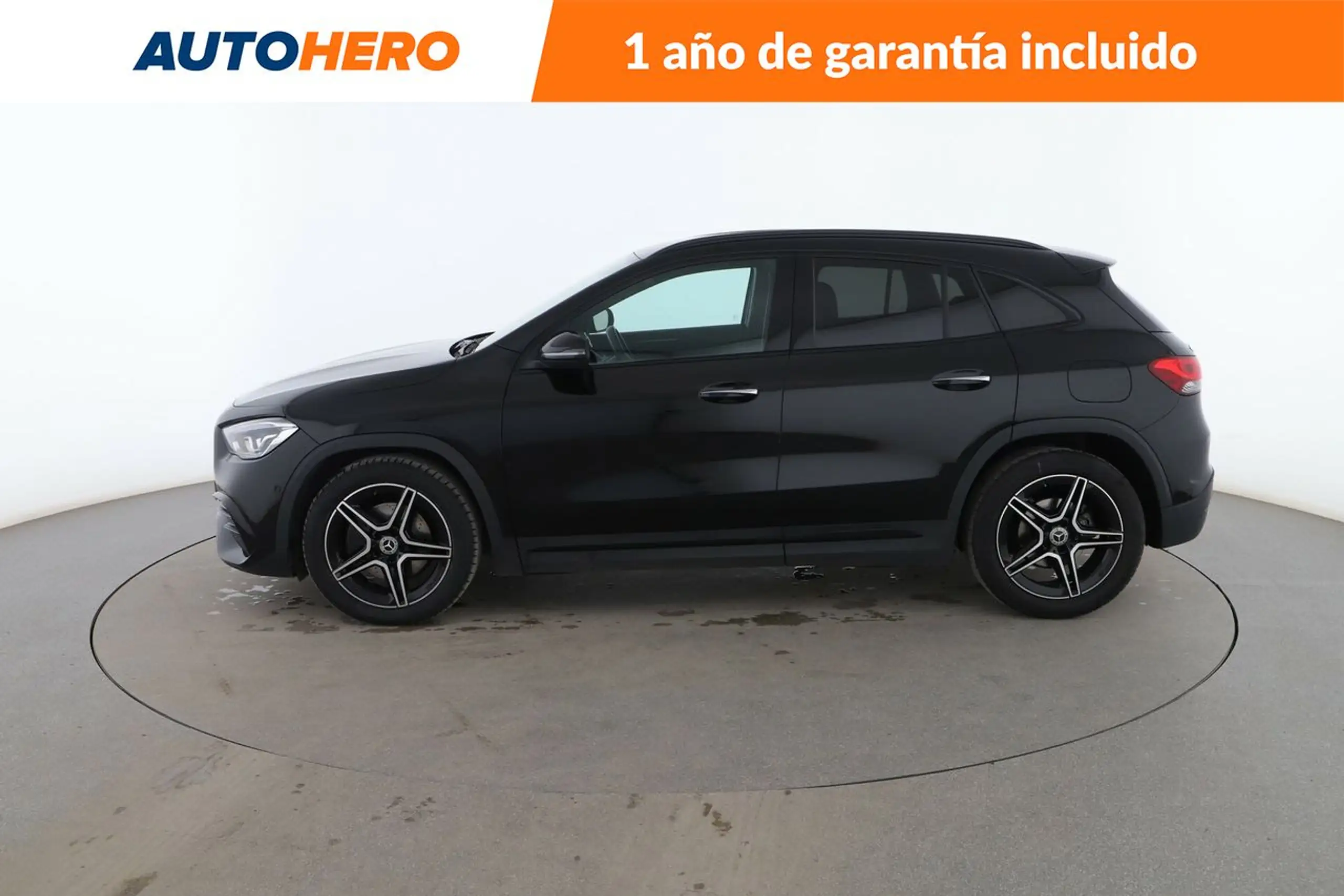 Mercedes-Benz - GLA 200