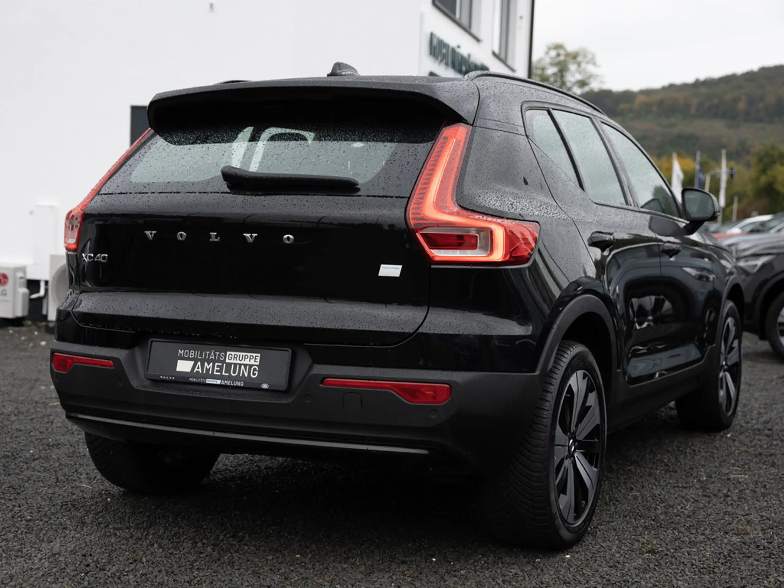 Volvo - XC40