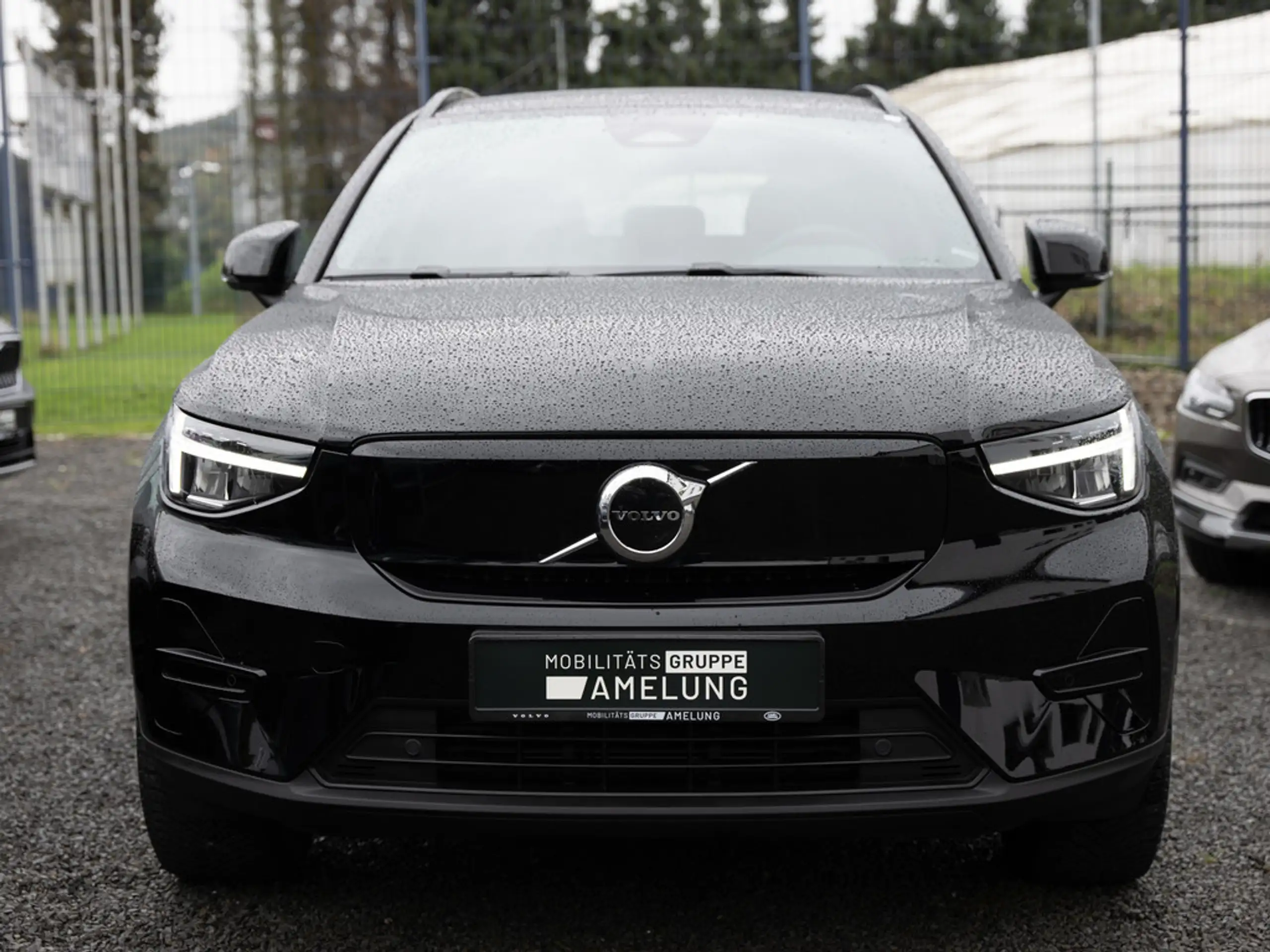 Volvo - XC40